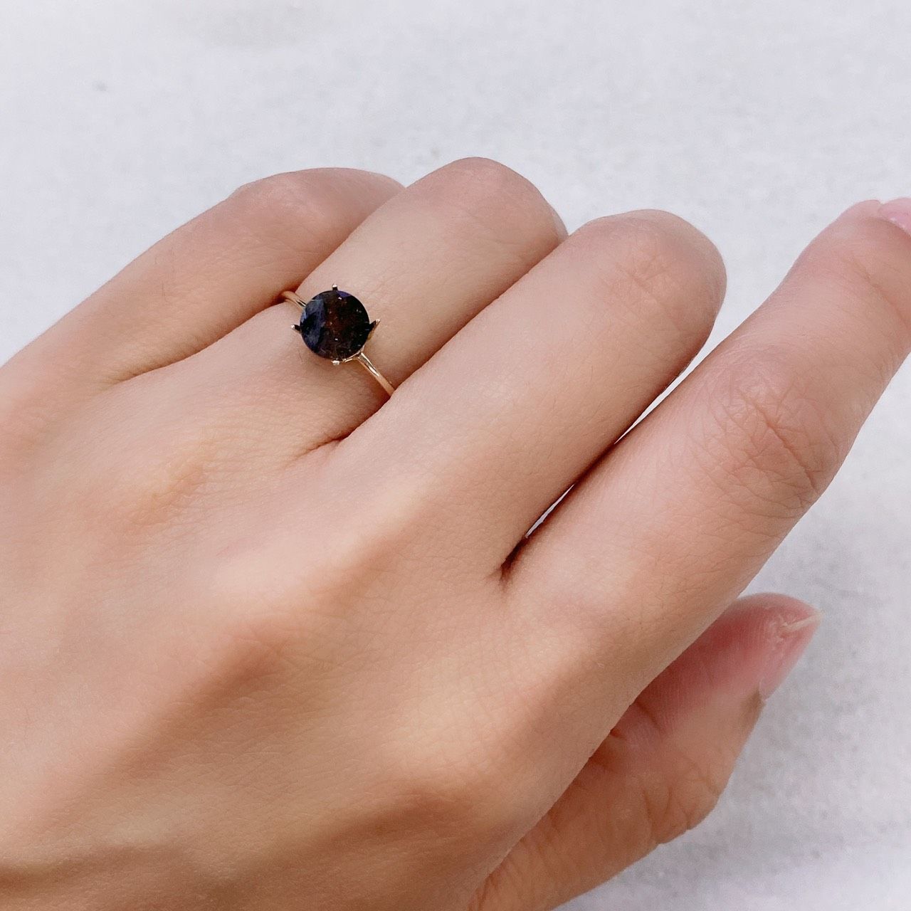 ブラッドショットアイオライト インド産 ルース 0.98ct[201812394]6.3×6.3mm前後