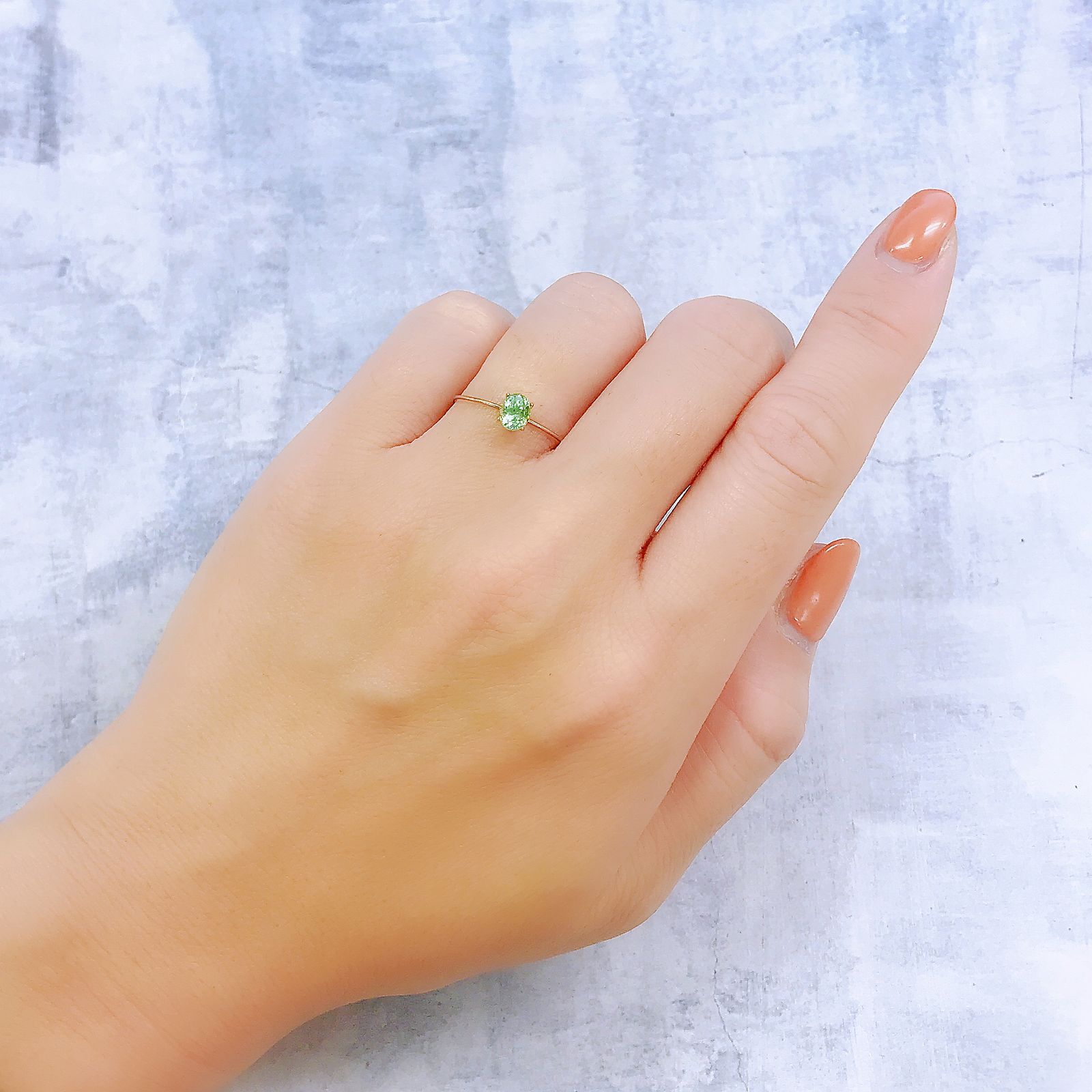 ミントガーネット(宝石名グリーン グロッシュラー・ガーネット)タンザニア産 0.61ct 識別済[221018625]5.2x4.3mm前後