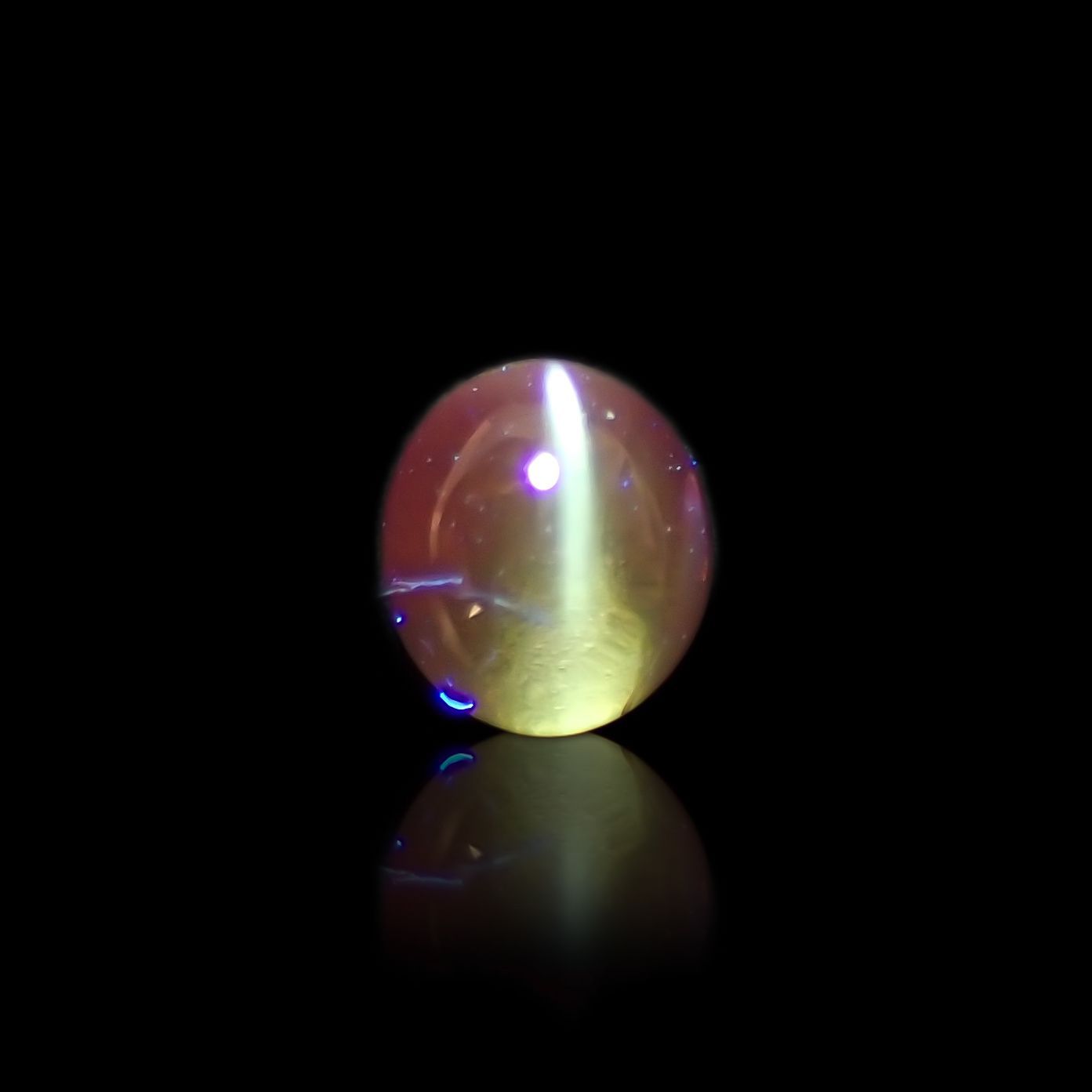 アレキサンドライトキャッツアイ インド産 0.38ct[220114074]4.1x3.6mm前後