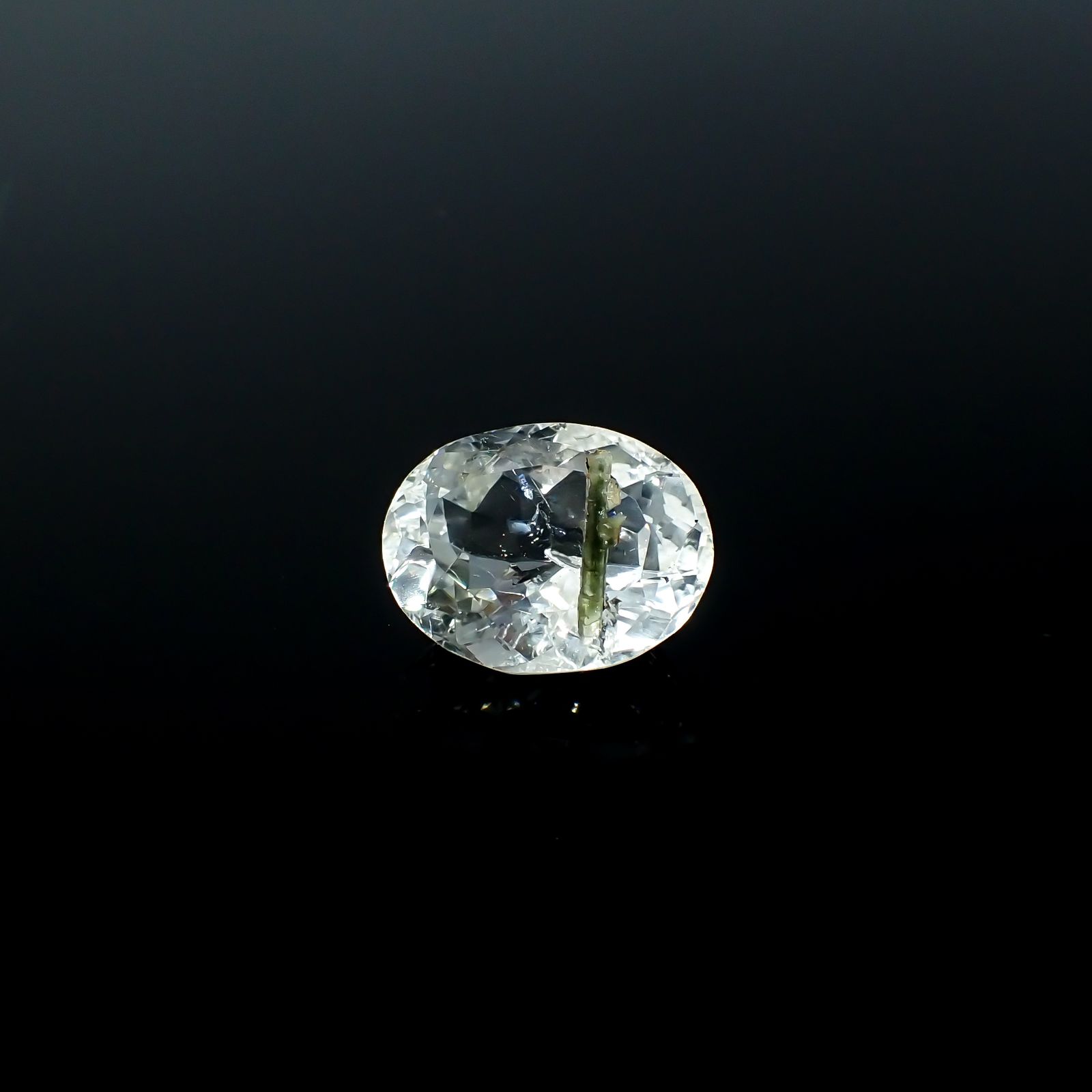 アパタイトイントパーズ(宝石名アパタイト イン トパーズ)ブラジル産 21.10ct 識別済[240225933]18x14mm前後