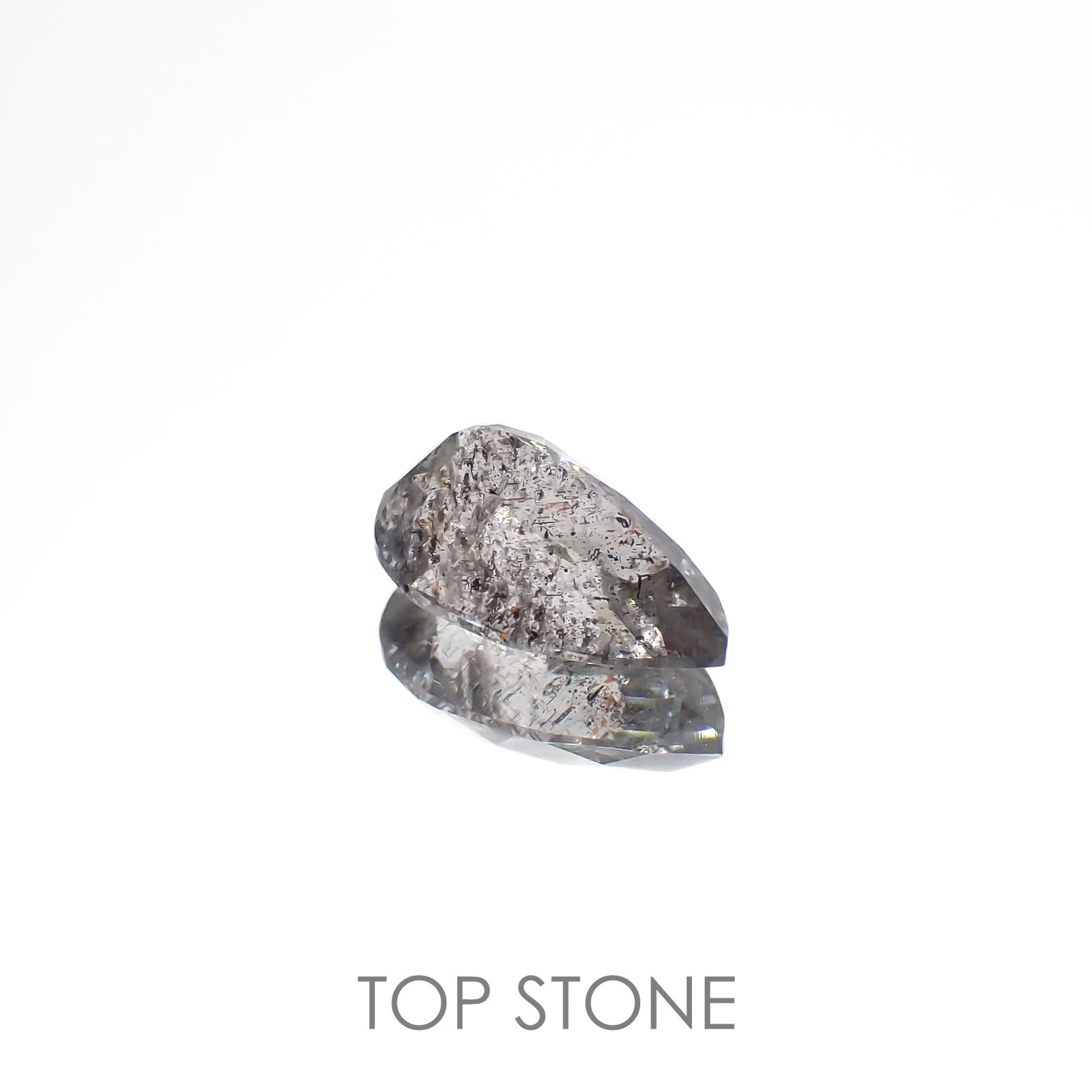 モスアクアマリン ブラジル産 1.38ct[220716805]9.9x6mm前後
