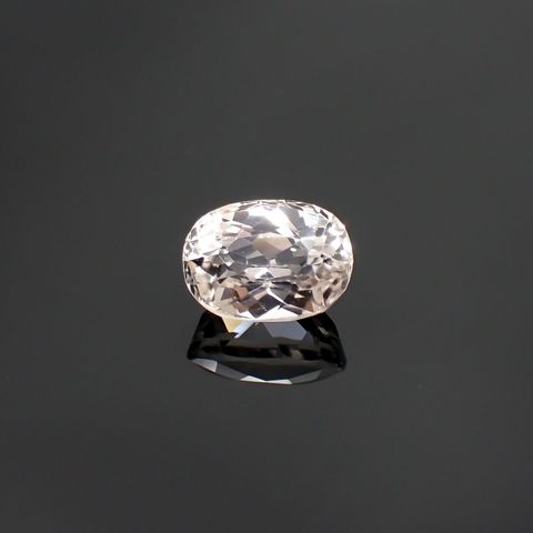 イエロースポジュミン(宝石名スポジュミン) アフガニスタン産 3.83ct 識別済[250711459]10.3×7.5mm前後
