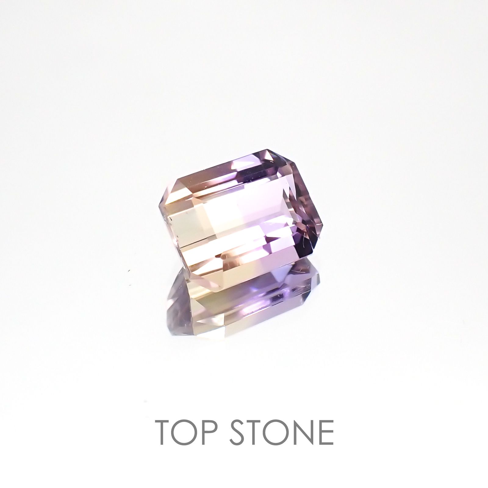アメトリン ブラジル産 ルース 2.27ct[21028377]8.9×6.9mm前後