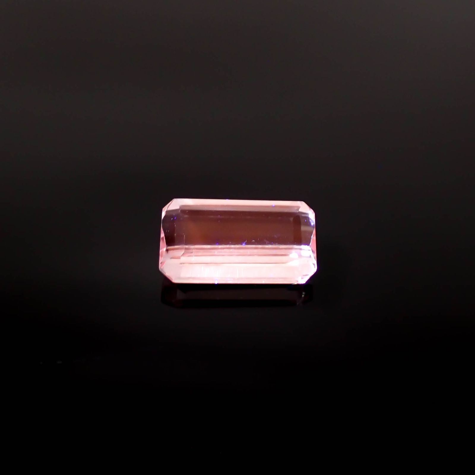 クンツァイト アフガニスタン産 2.78ct[231225138]11.2x6.4mm前後