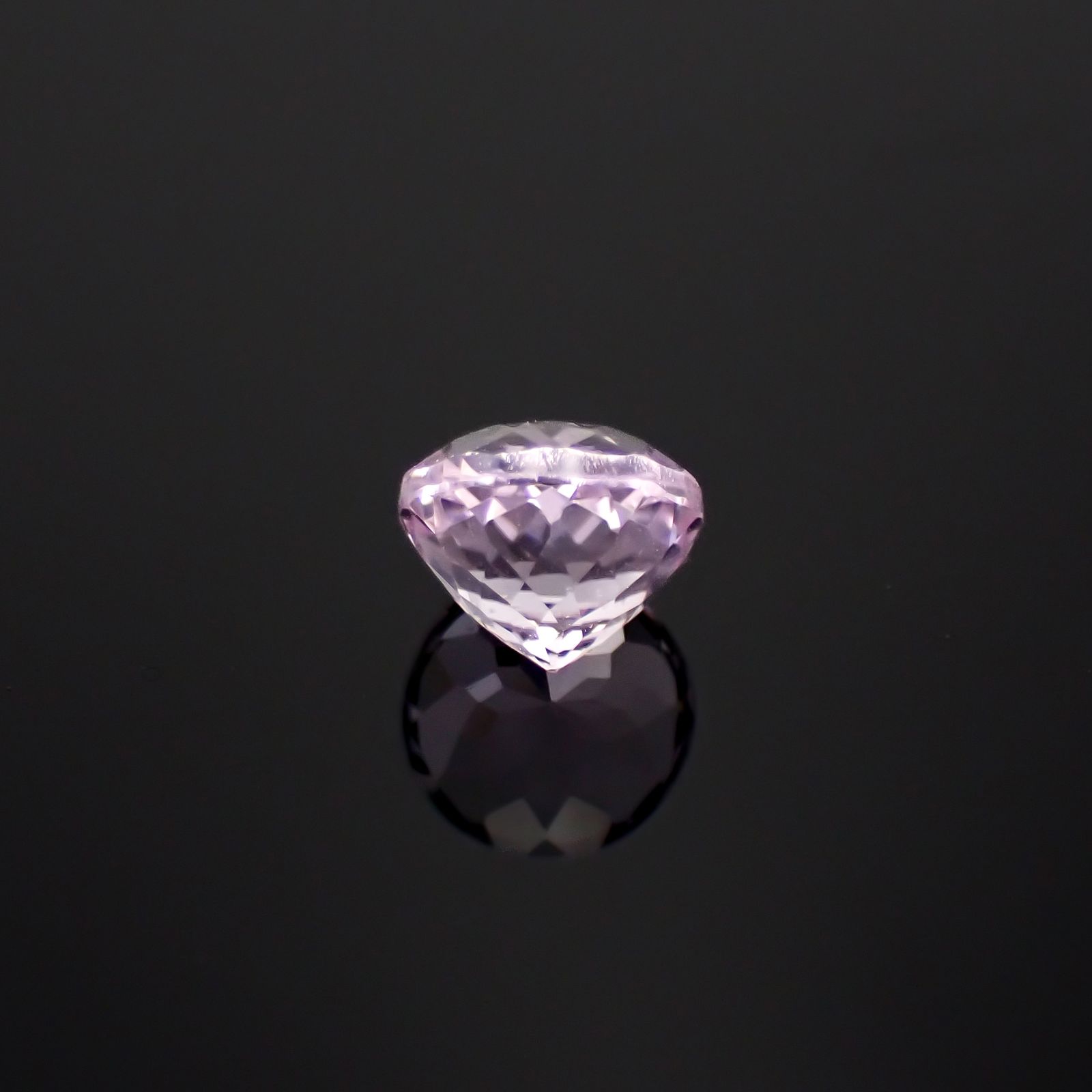 クンツァイト アフガニスタン産 1.14ct[231224781]6x6mm前後