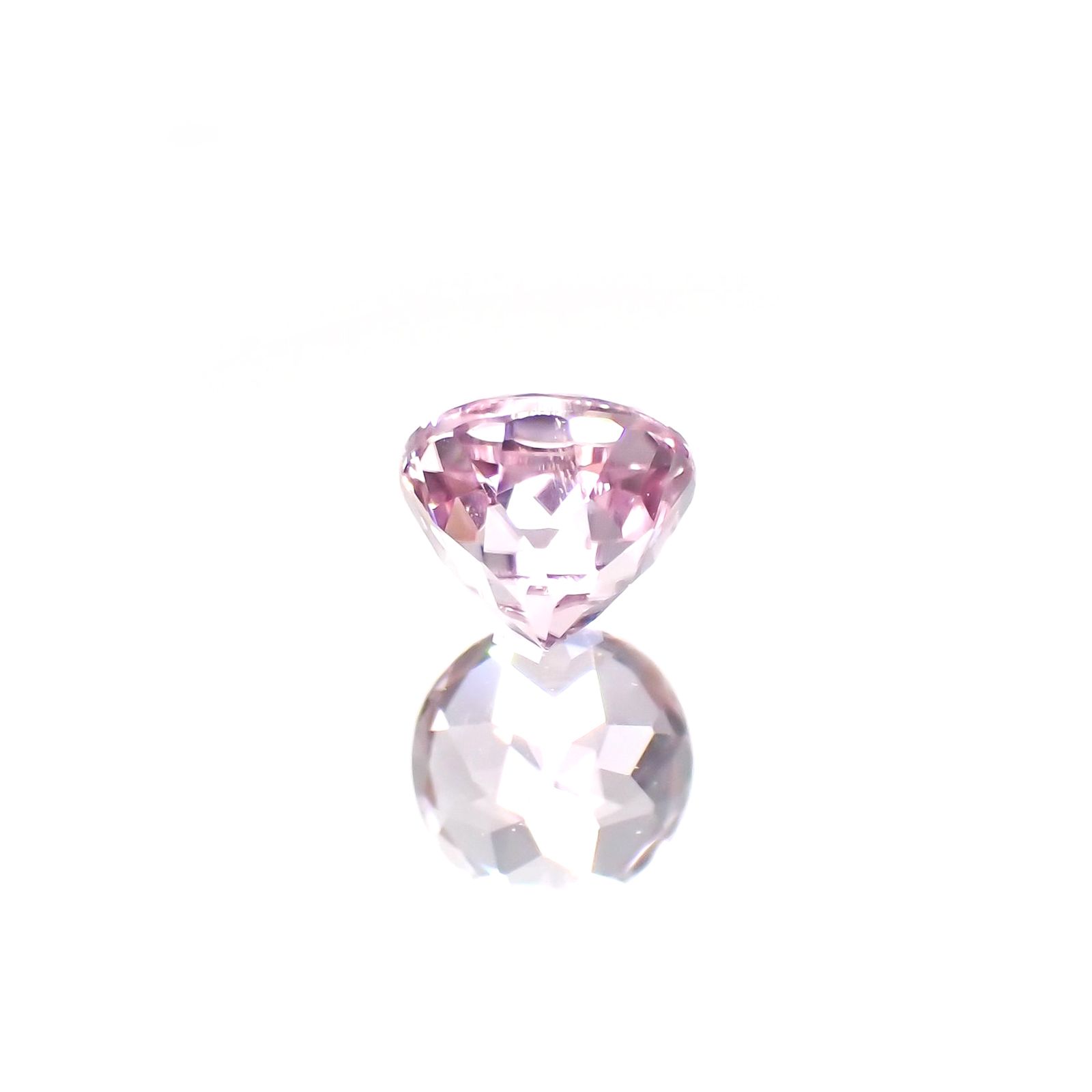 カラーシフト ピンクダイアスポア(宝石名ダイアスポア) アフガニスタン産 0.55ct 識別済[210912436]4.6×4.6mm前後