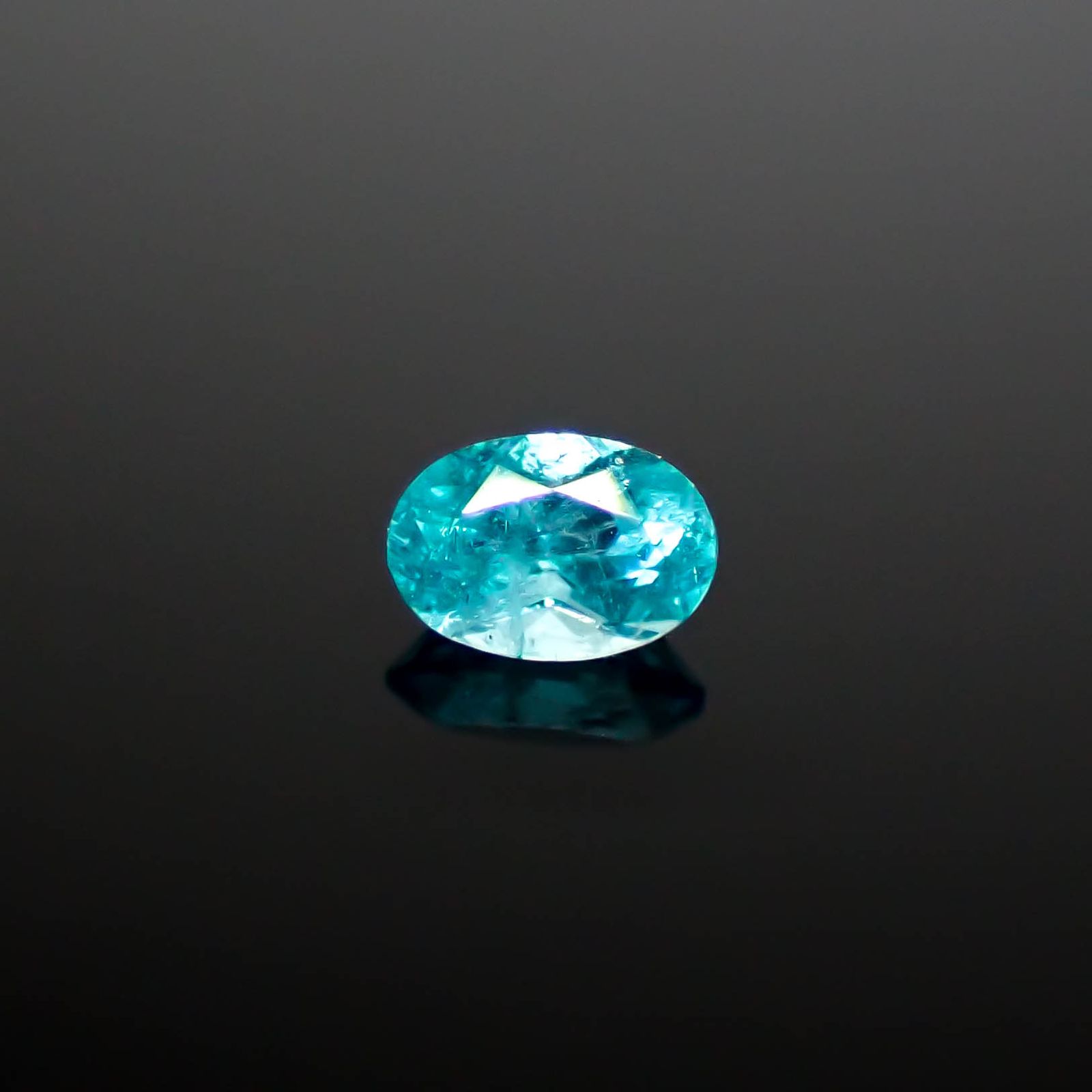 パライバトルマリン ブラジル産 0.067ct [250730739]3x2.1mm前後