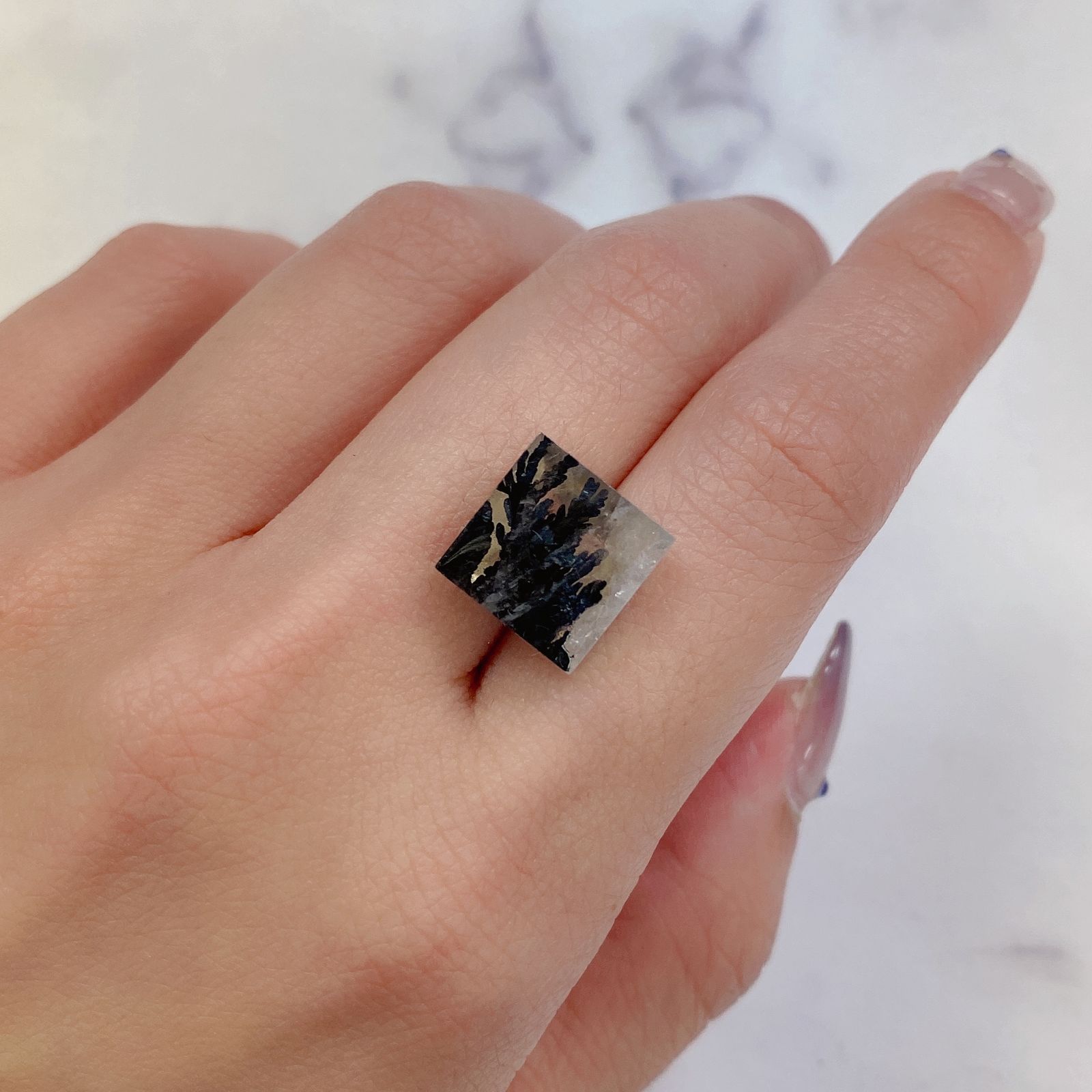 デンドリチッククォーツ ブラジル産 7.78ct[20084940]11.9×11.9mm前後
