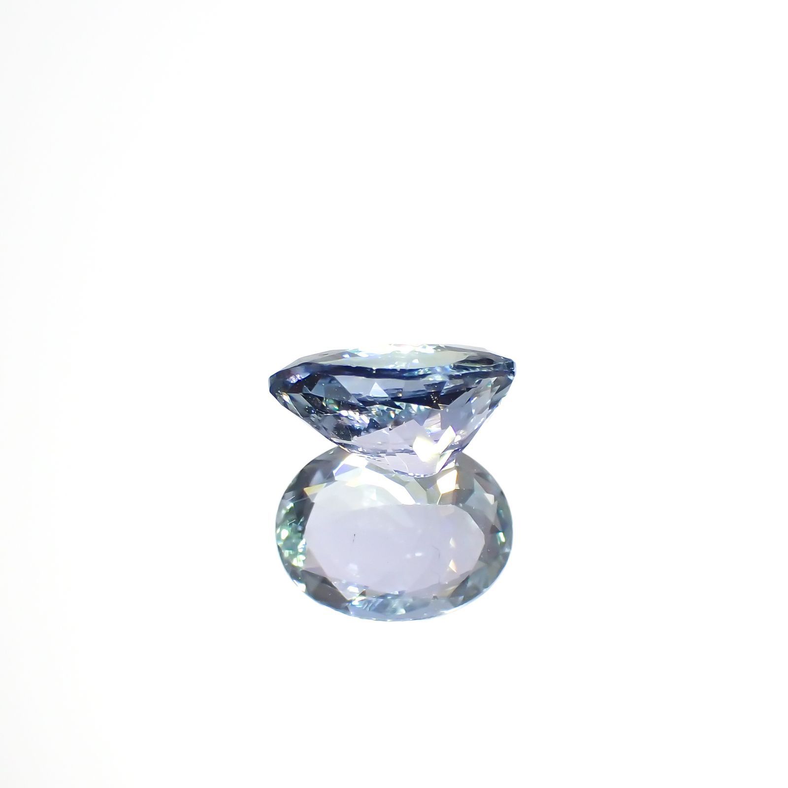 バイカラータンザナイト(宝石名ゾイサイト)タンザニア産 1.90ct 識別済[220717003]8.8x7mm前後