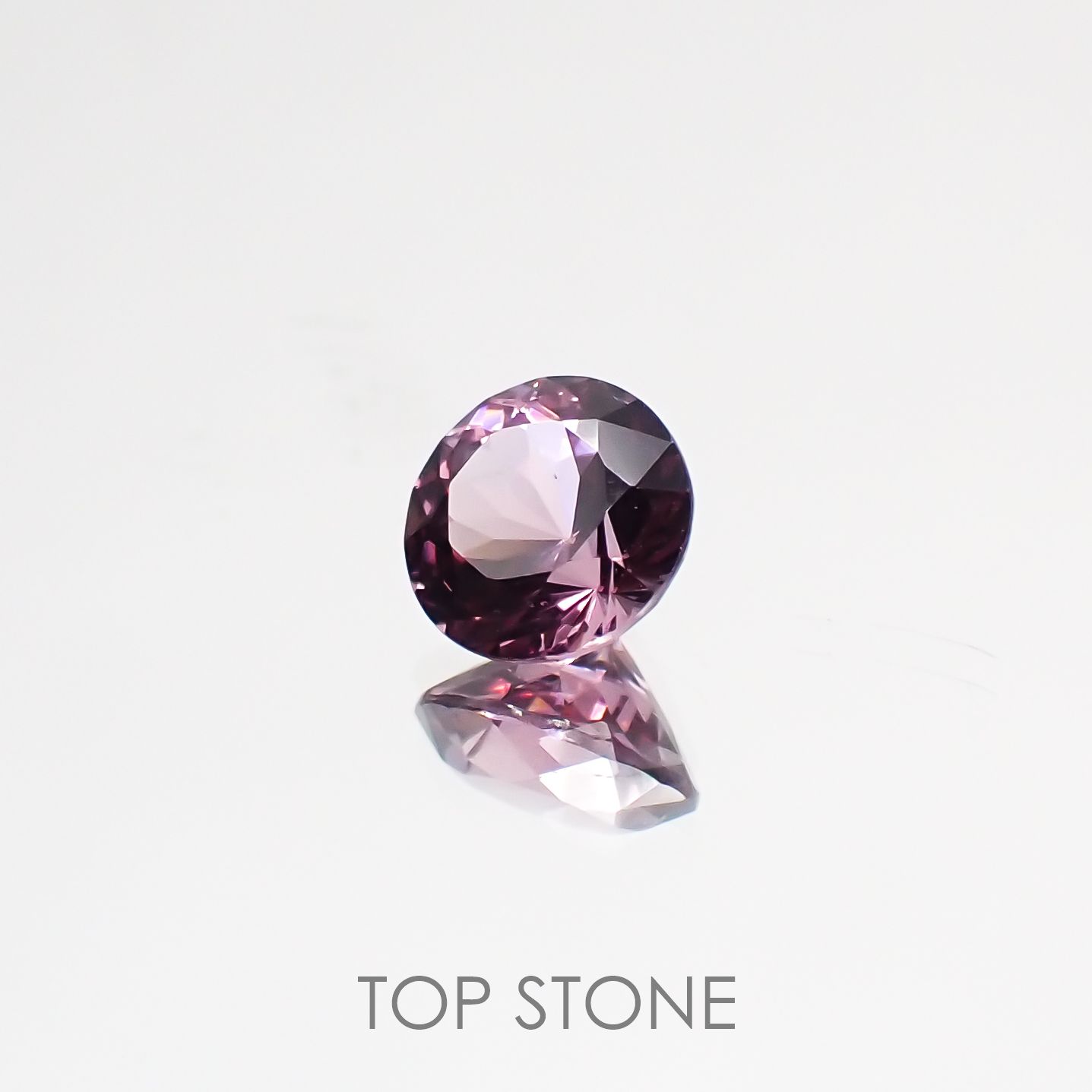 ピンクスピネル ビルマ産 ルース 0.52ct[210911116]4.9×4.8mm前後