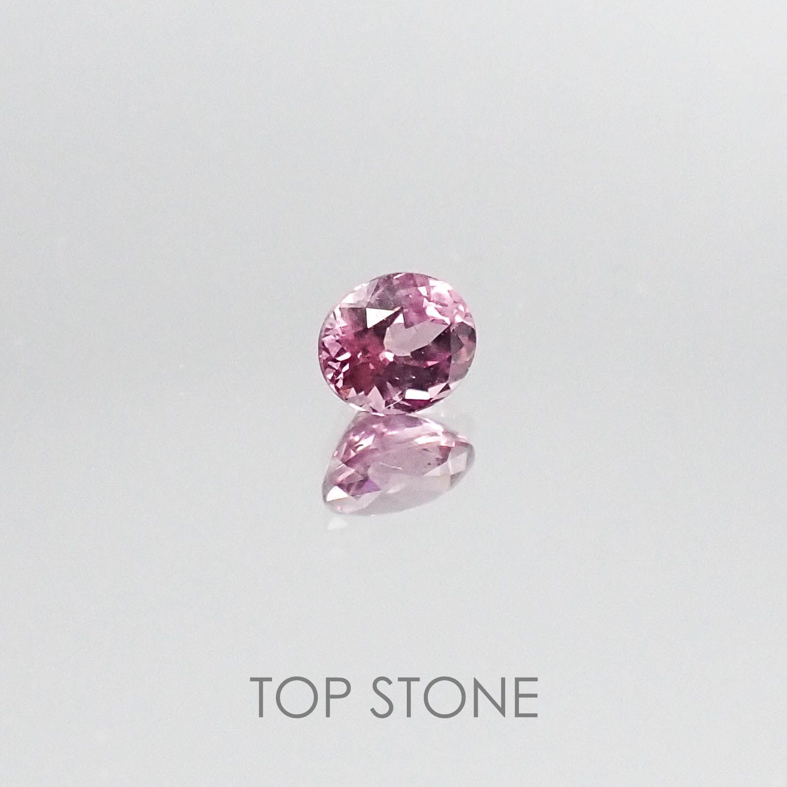 カラーチェンジマラヤガーネット タンザニア産 ルース 0.40ct[20073899]4.6×3.8mm前後