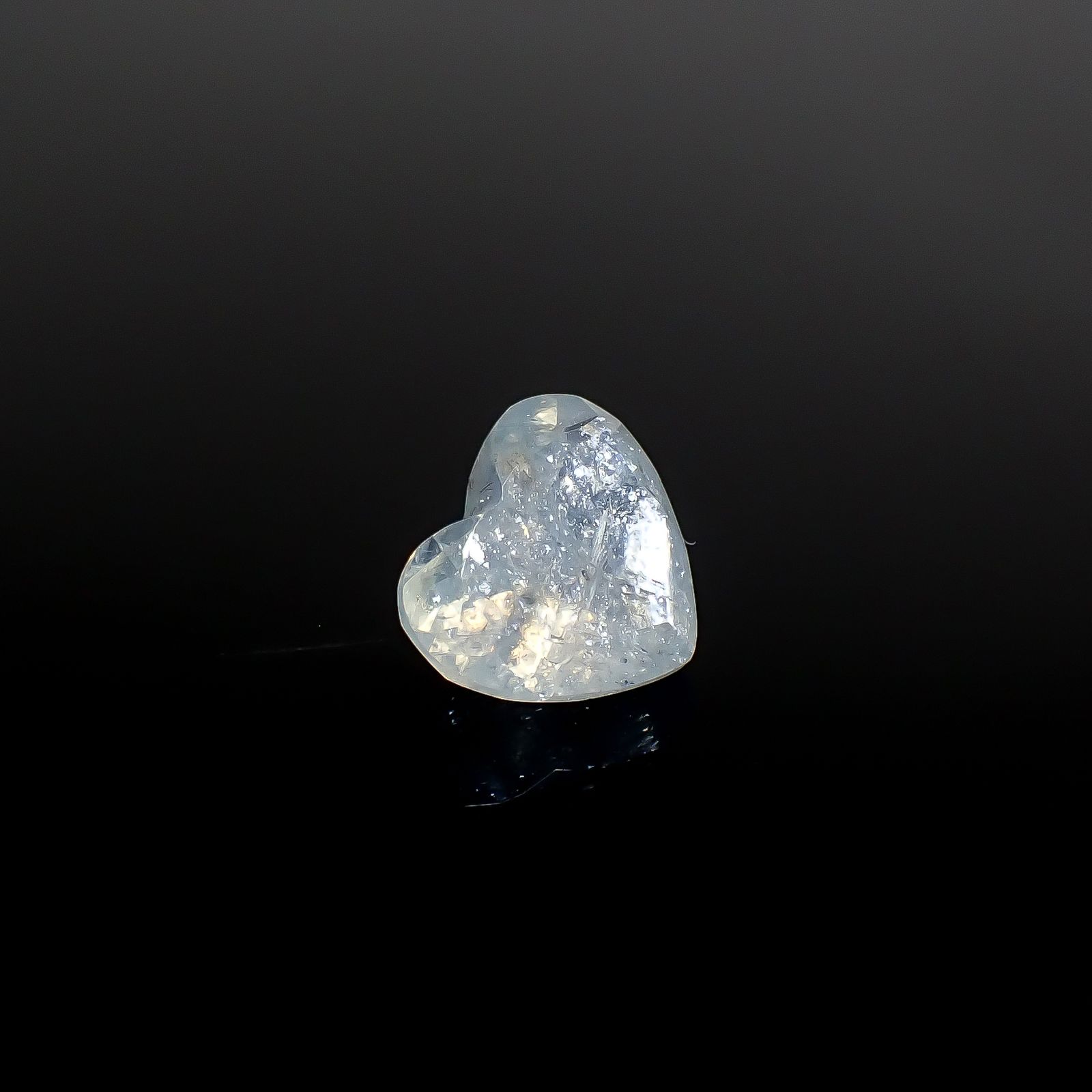イリデッセンスアクアマリン ブラジル産 2.02ct [250730707]8x9.1mm前後