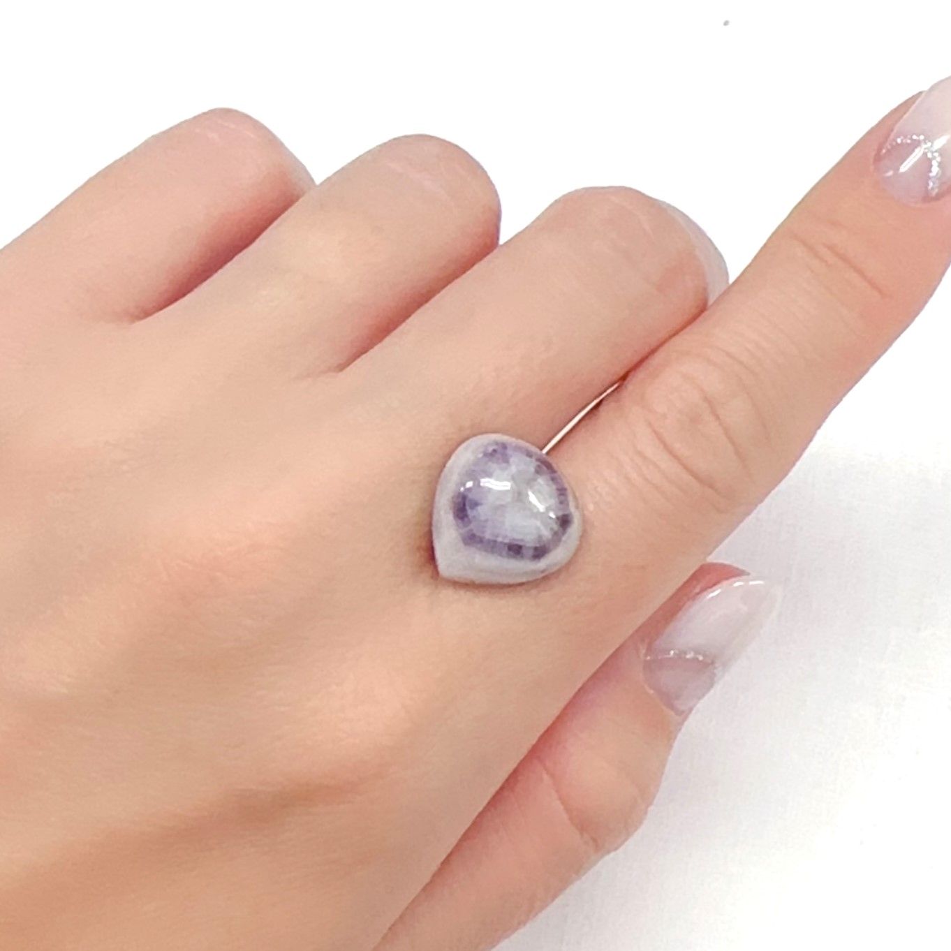 ファントムアメジスト ブラジル産 9.62ct[240527440]14.4x14.2mm前後