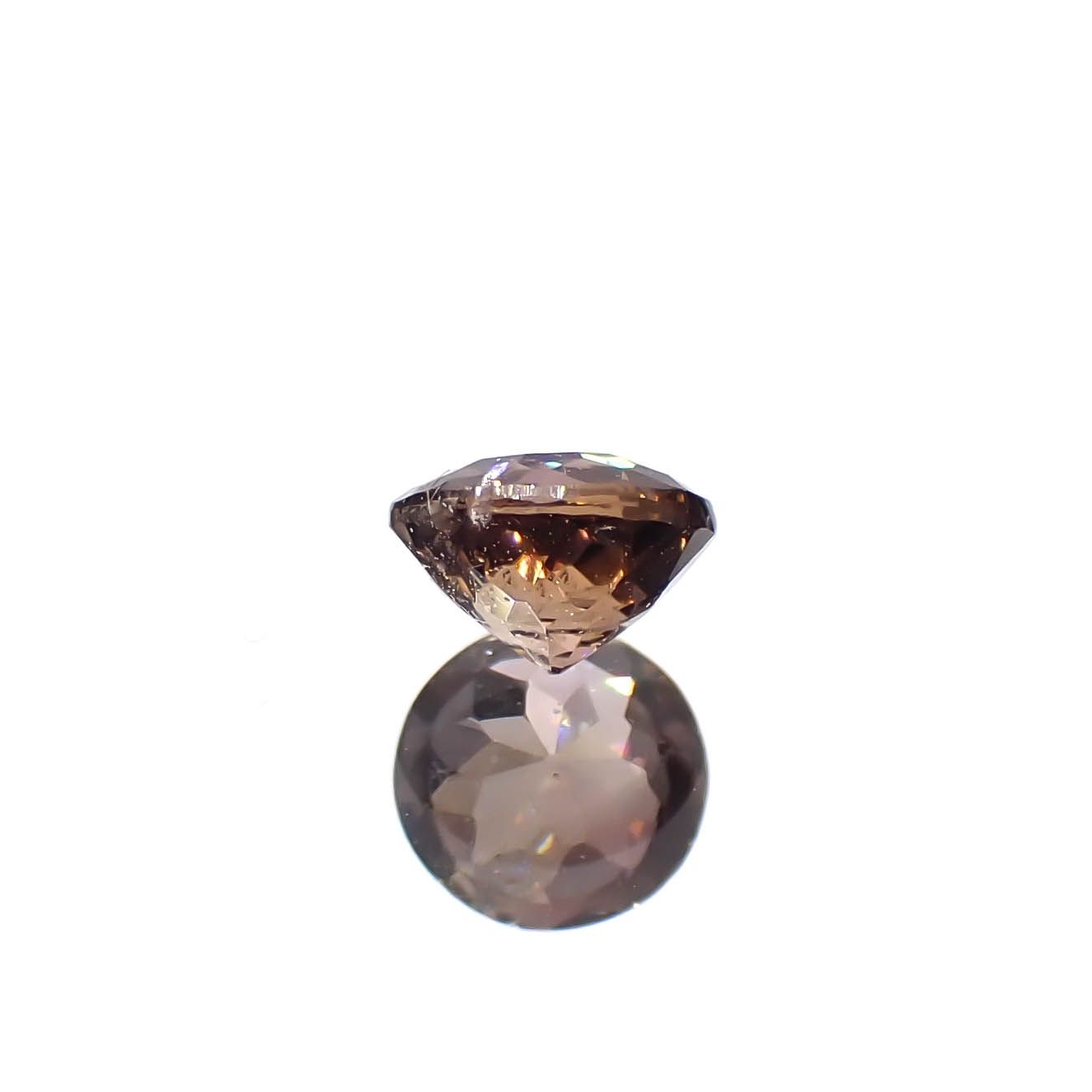 アキシナイト パキスタン産 0.31ct[240628360]4.1x4.1mm前後