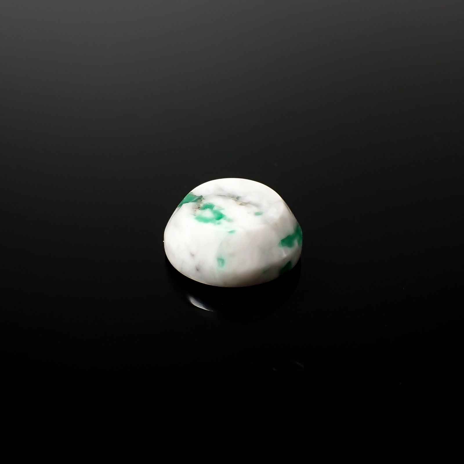 マトリックスエメラルド(エメラルドインクォーツ/フェルドスパー) ブラジル産 4.78ct[240326498]10.6x10.5mm前後