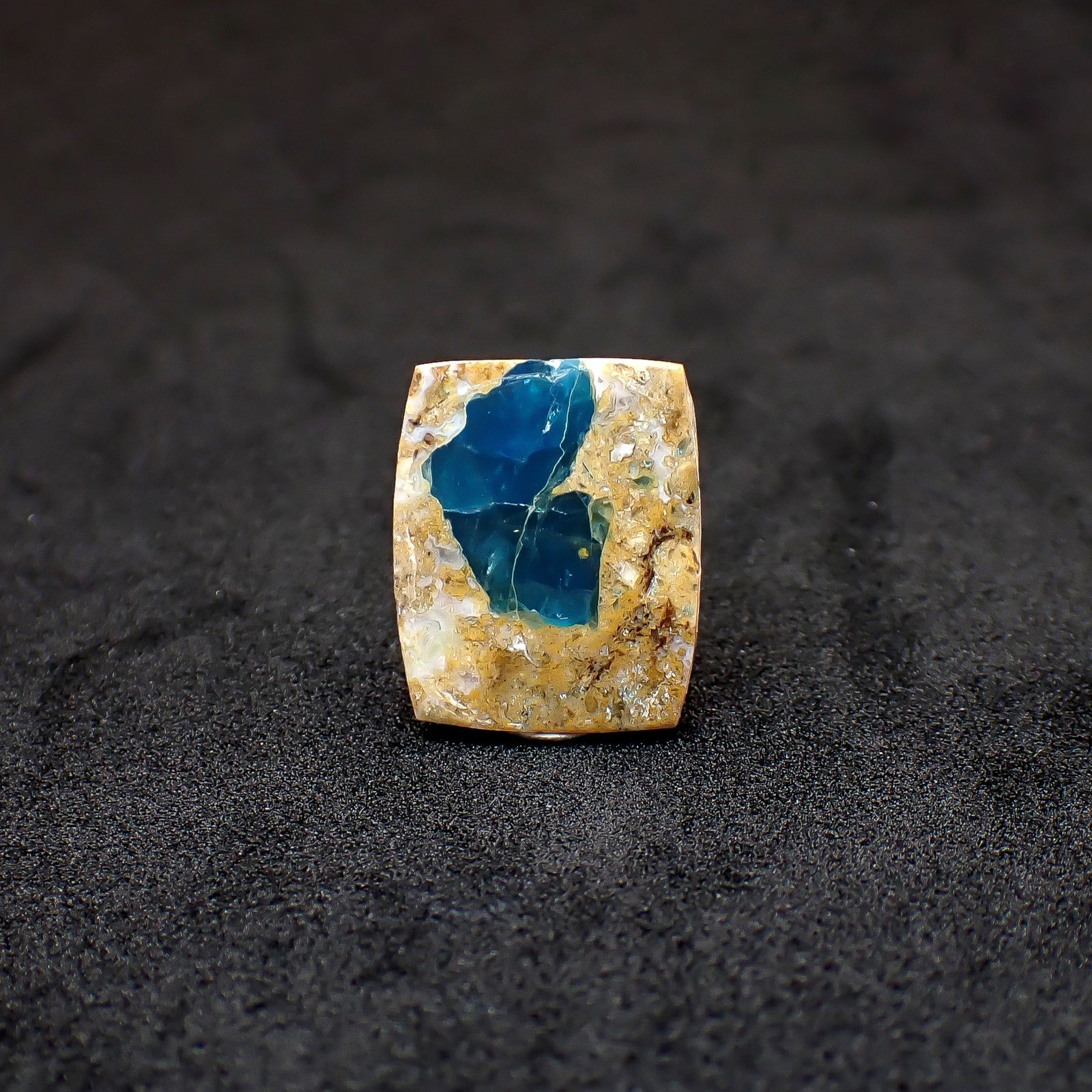 アパタイトインジャスパー ブラジル産 9.59ct / 18.6x15.3mm前後 [260933001]