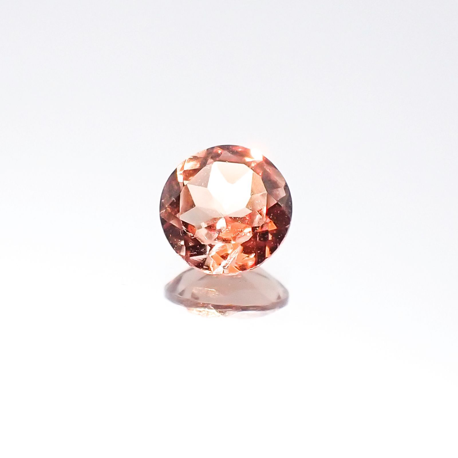 カラーチェンジマラヤガーネット(宝石名ガーネット)タンザニア・マヘンゲ産 0.54ct 識別済[230823060]5x5mm前後