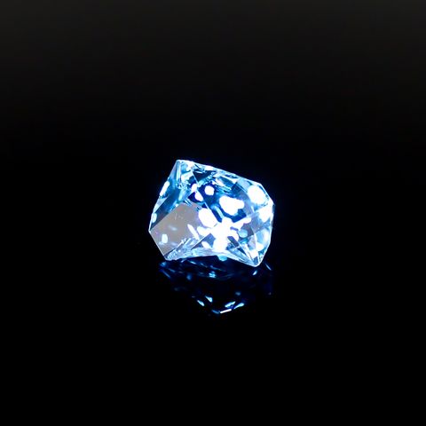 オイルインクォーツ原石 パキスタン産 2.48ct[240828667]10.2x9mm前後