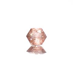 ◇ヘキサゴンカット◇ストロベリークォーツ カザフスタン産 0.77ct[240125488]5.7x5.6mm前後