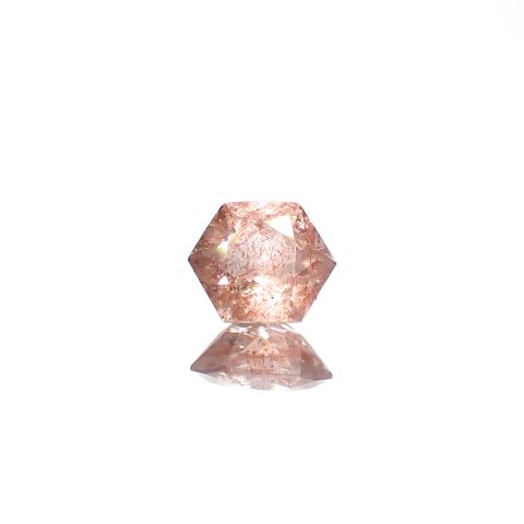 ◇ヘキサゴンカット◇ストロベリークォーツ カザフスタン産 0.77ct[240125488]5.7x5.6mm前後