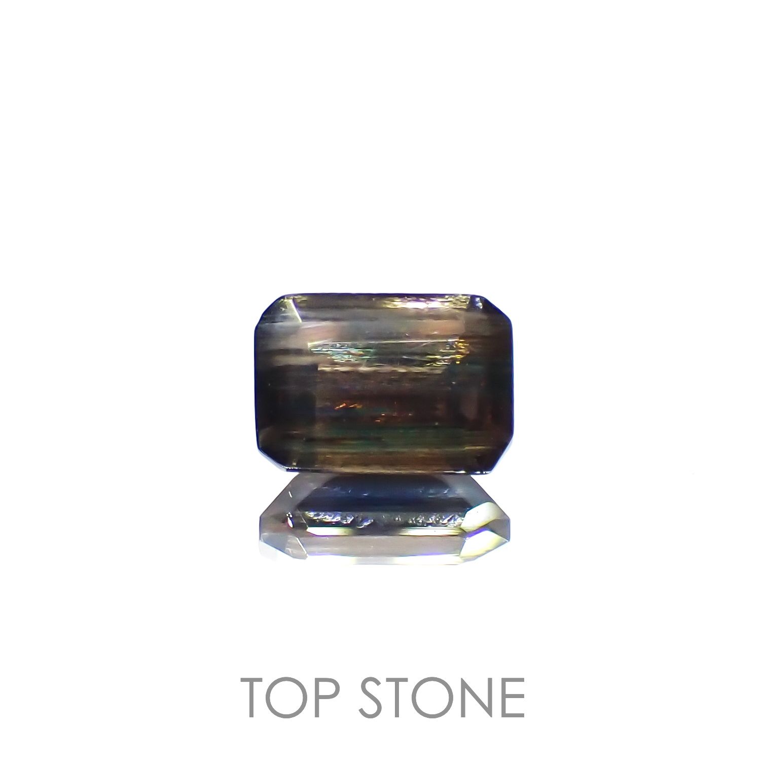 レインボースキャポライト ブラジル産 0.89ct[230320915]6.9x4.8mm前後