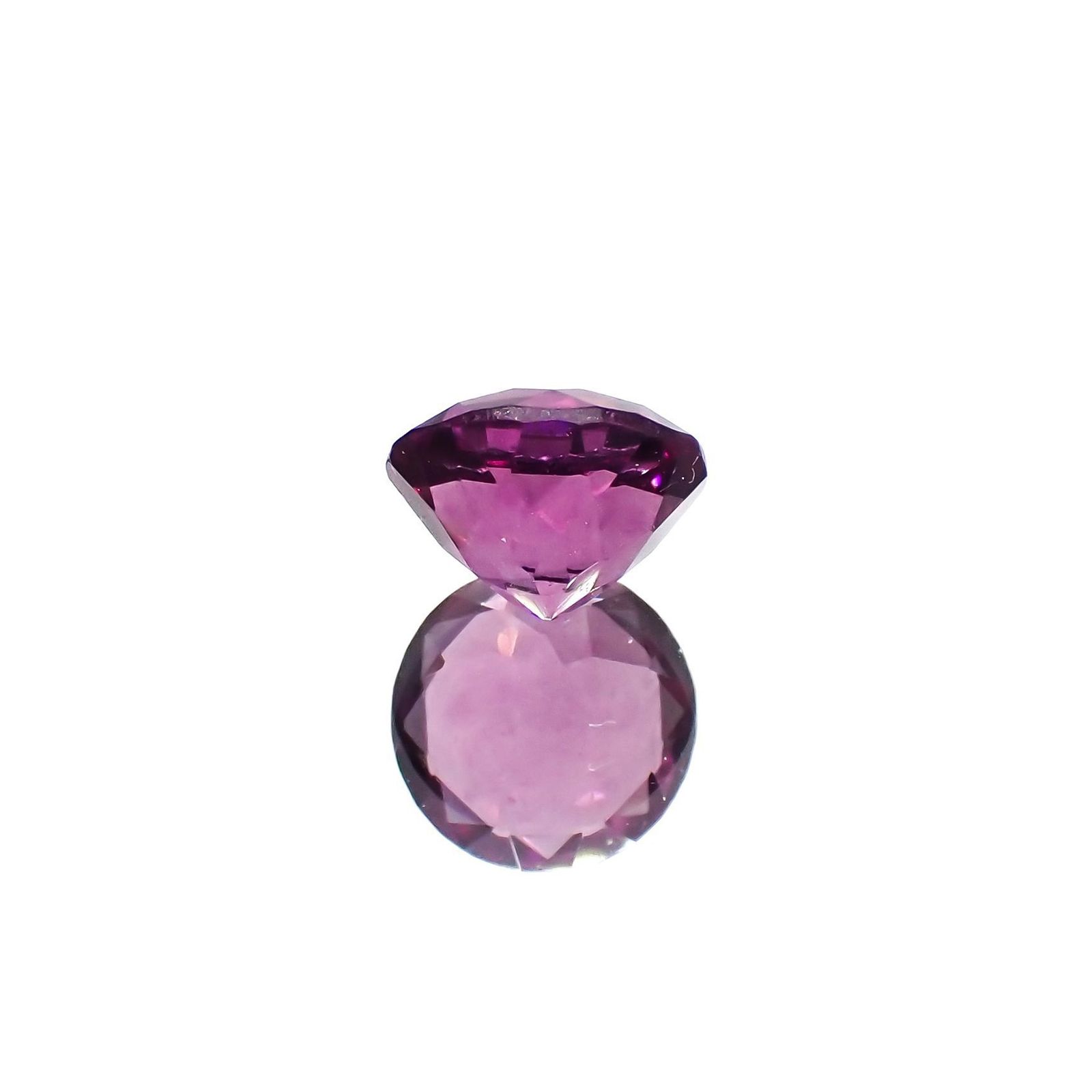 ピンクパープルフローライト 中国産 1.49ct / 7.1x7.1mm前後 [221018447]