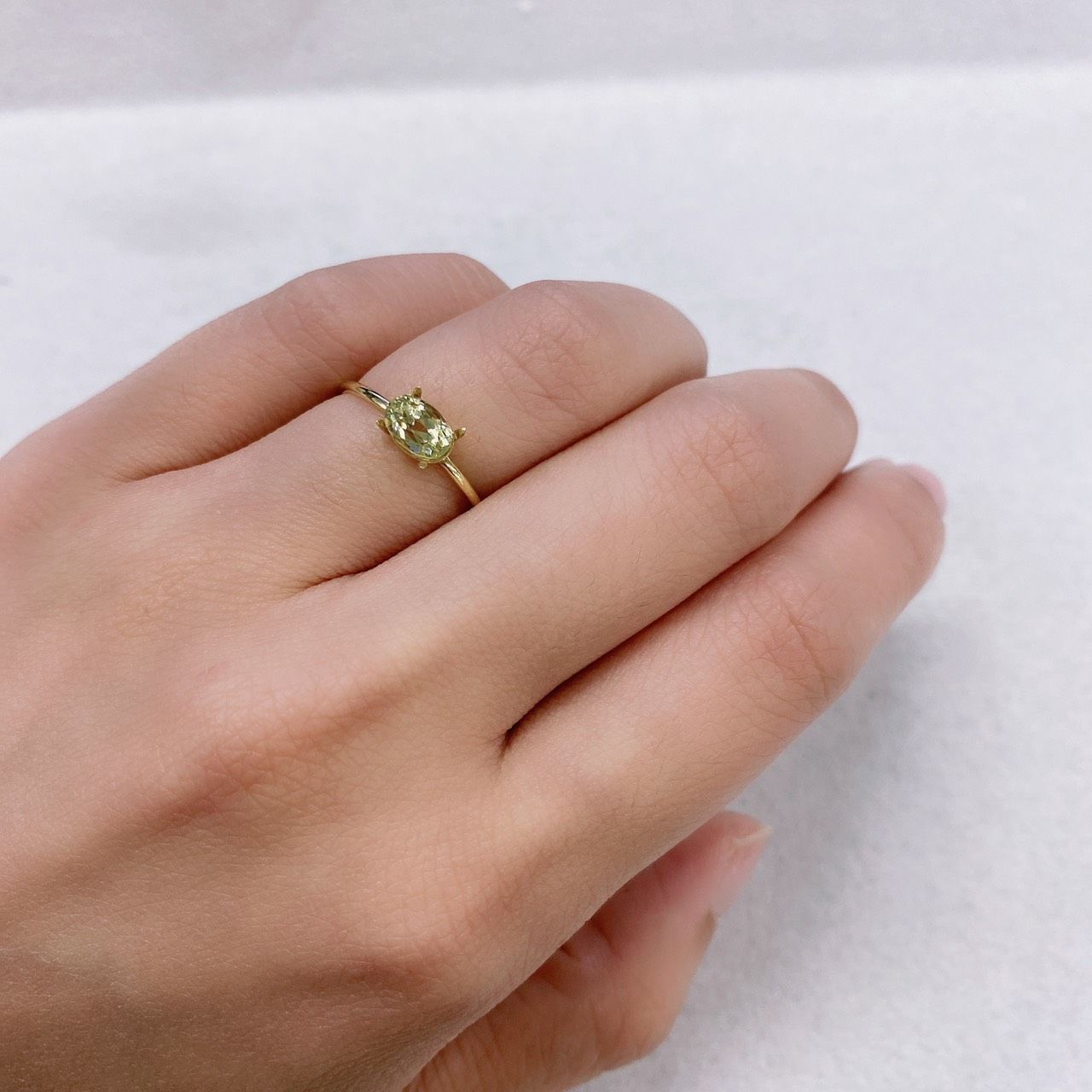 シリマナイト(宝石名シリマナイト) インド産 0.72ct 識別済[210810680]6.2×4.2mm前後