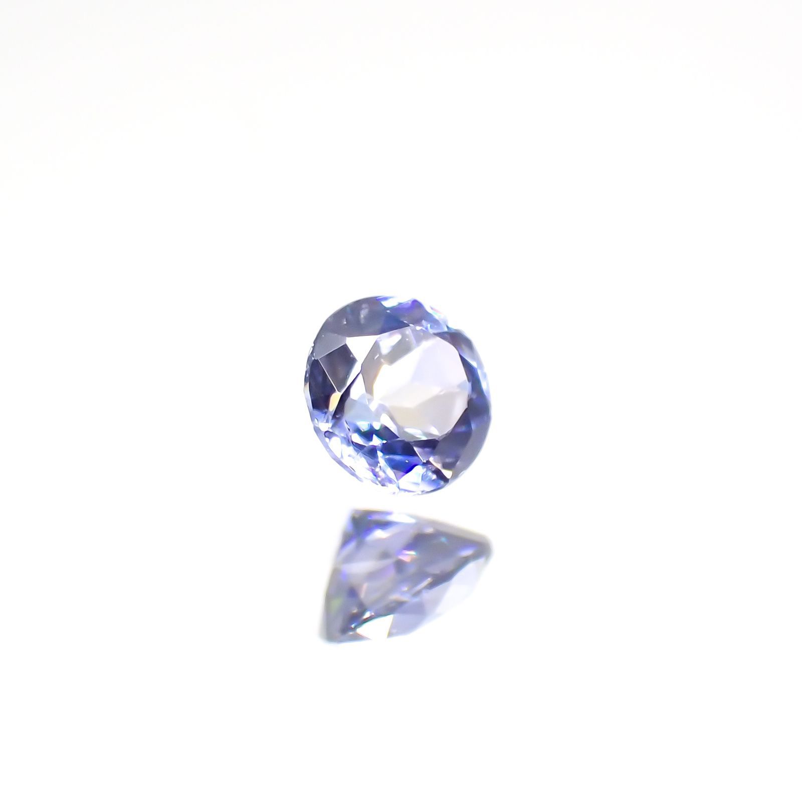 ベニトアイト(宝石名ベニトアイト) アメリカ・カリフォルニア州サンベニト産 0.174ct ソ付(彩珠)[210712171]3.3×3.3mm前後