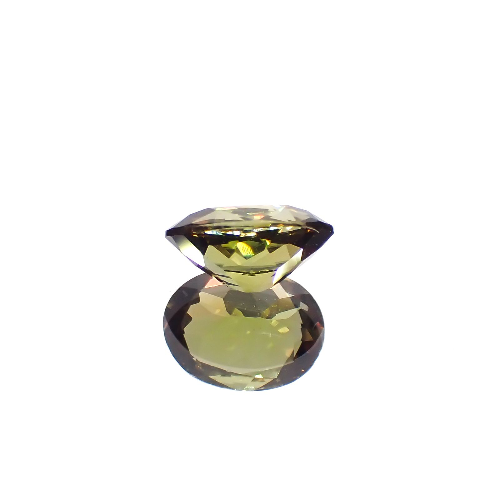 バイカラーアンダリュサイト スリランカ/マダガスカル産 0.50ct[230421598]5.9x4.5mm前後
