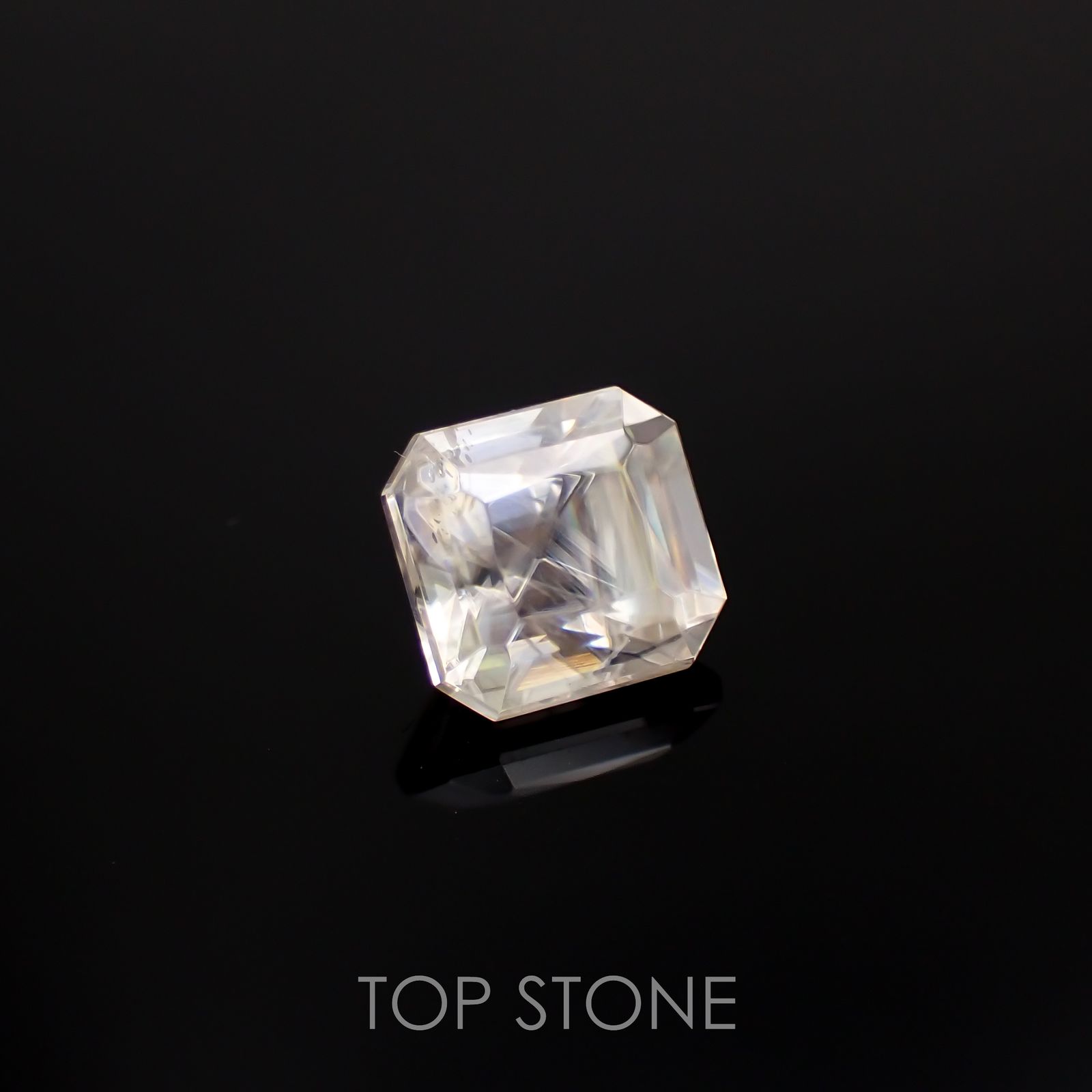 セルサイト(宝石名セルサイト)モロッコ産 5.006ct ソ付(彩珠)[221018685]7.9x7.4mm前後