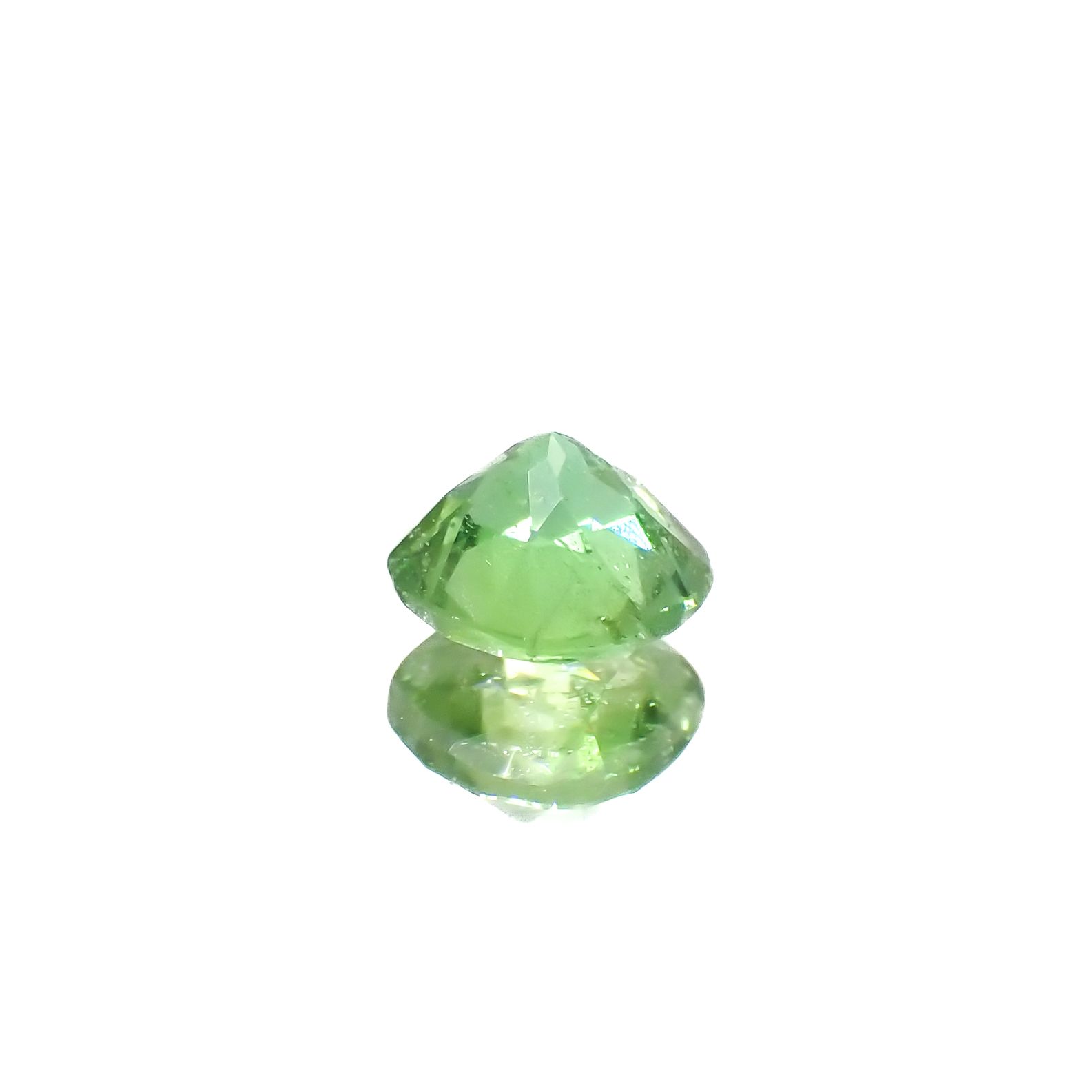 バナジウムコーネルピン(宝石名コーネルピン)タンザニア産 0.48ct 識別済[240326553]4.9x4.9mm前後
