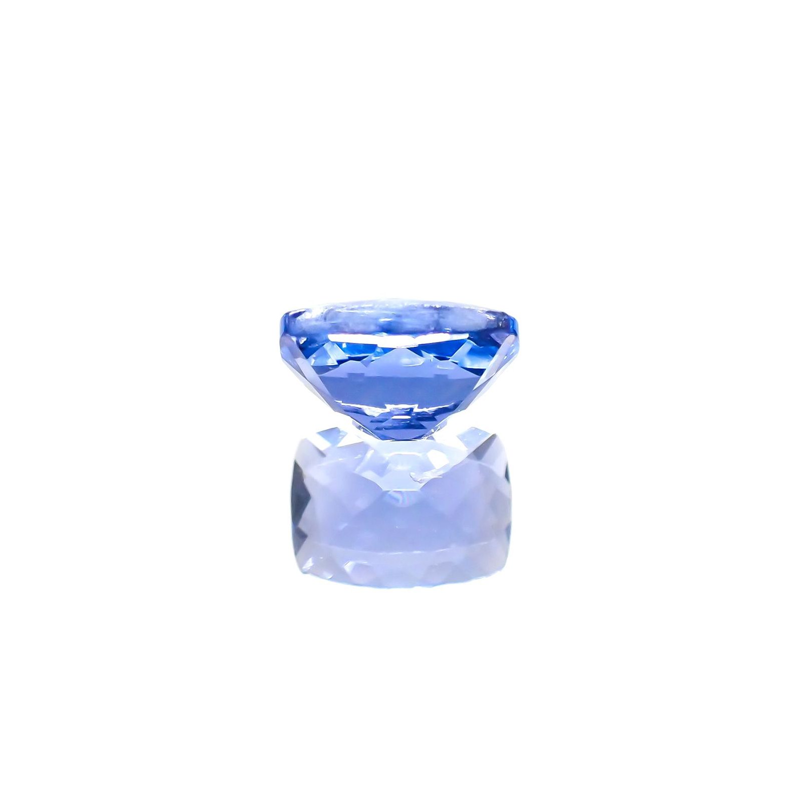 <ランダムセレクト1個販売> カラーチェンジフローライト クッションカット ブラジル産 1.71ct前後 / 8.1x6.2mm前後 [210913381]