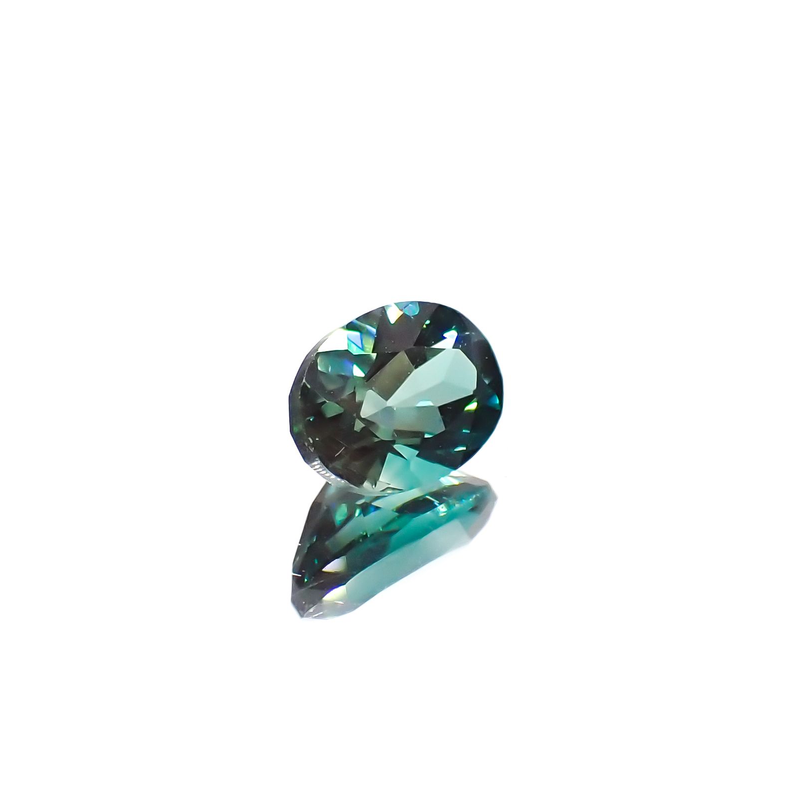 カラーチェンジアンデシン モンゴル産 0.79ct[240226329]7.1x4.9mm前後