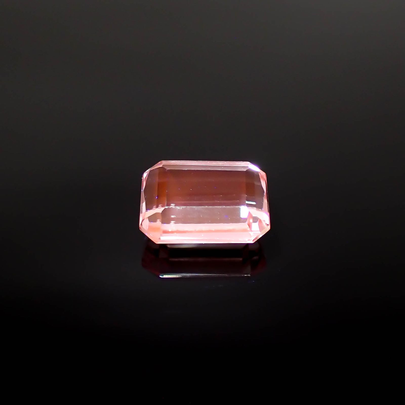 クンツァイト アフガニスタン産 3.61ct[231225142]10.2x7.7mm前後
