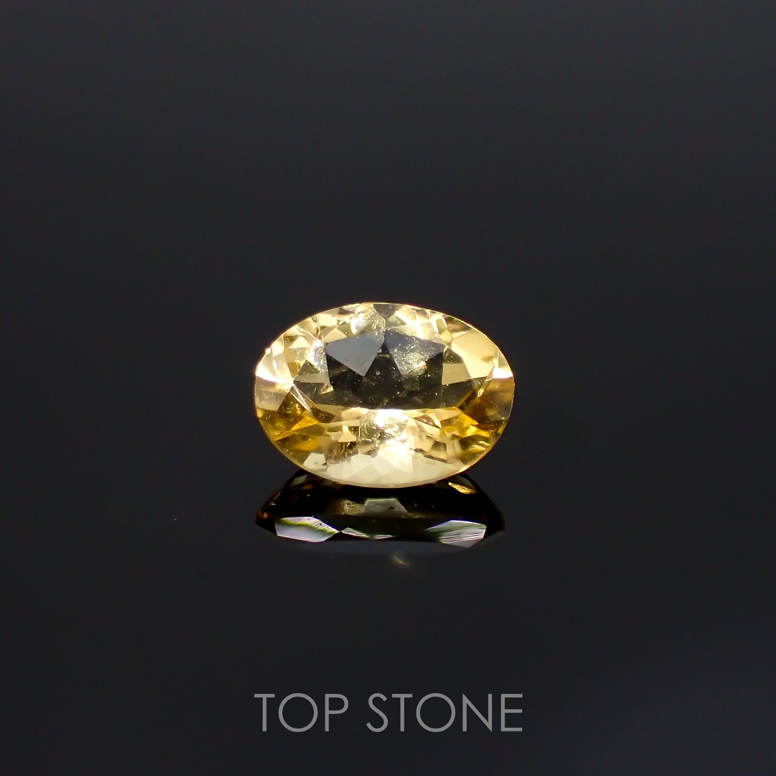 イエローベリル(宝石名イエロー・ベリル)ブラジル産 0.73ct 識別済[220515858]7.1x5.1mm前後