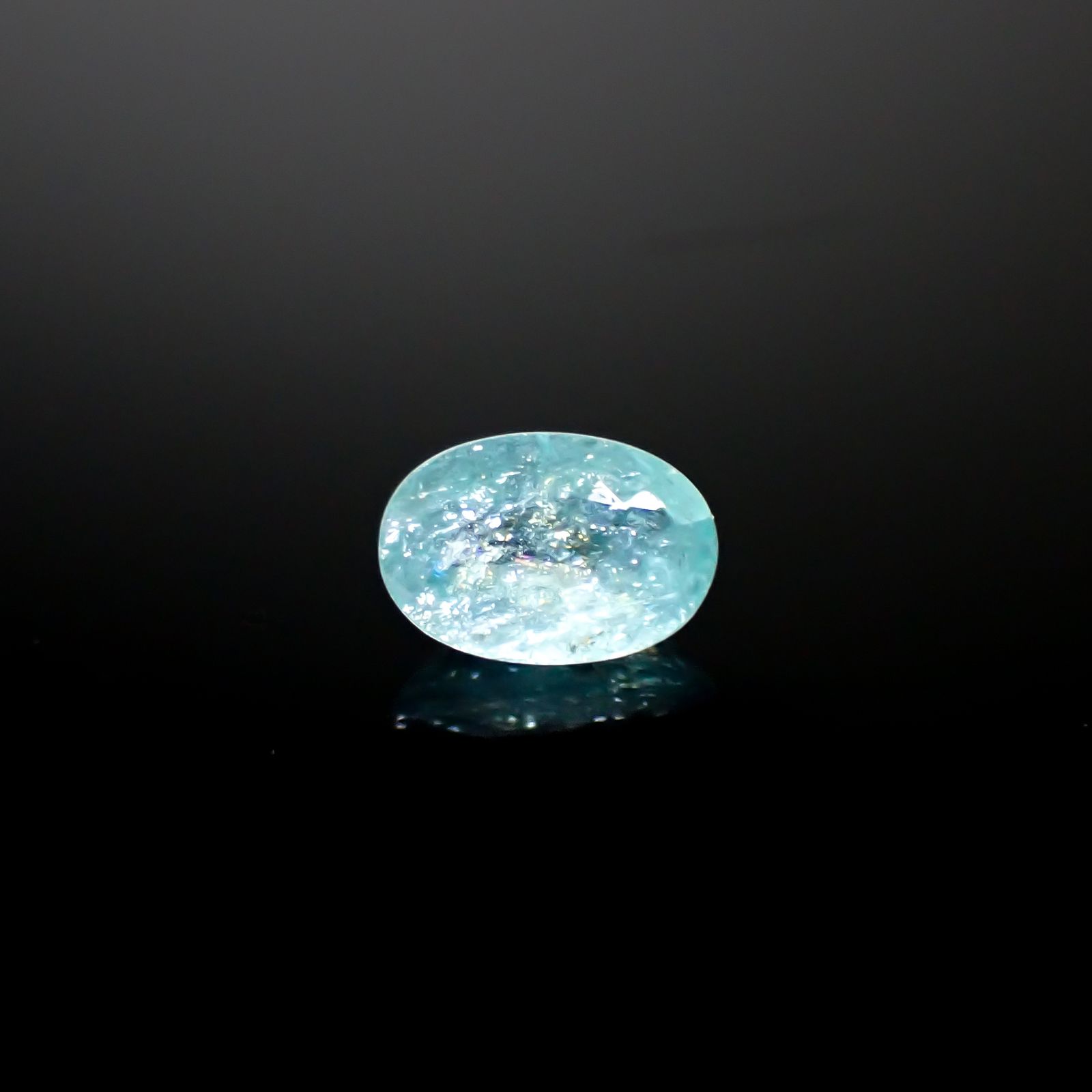 パライバトルマリン モザンビーク産 0.70ct[240928771]7.1x4.9mm前後