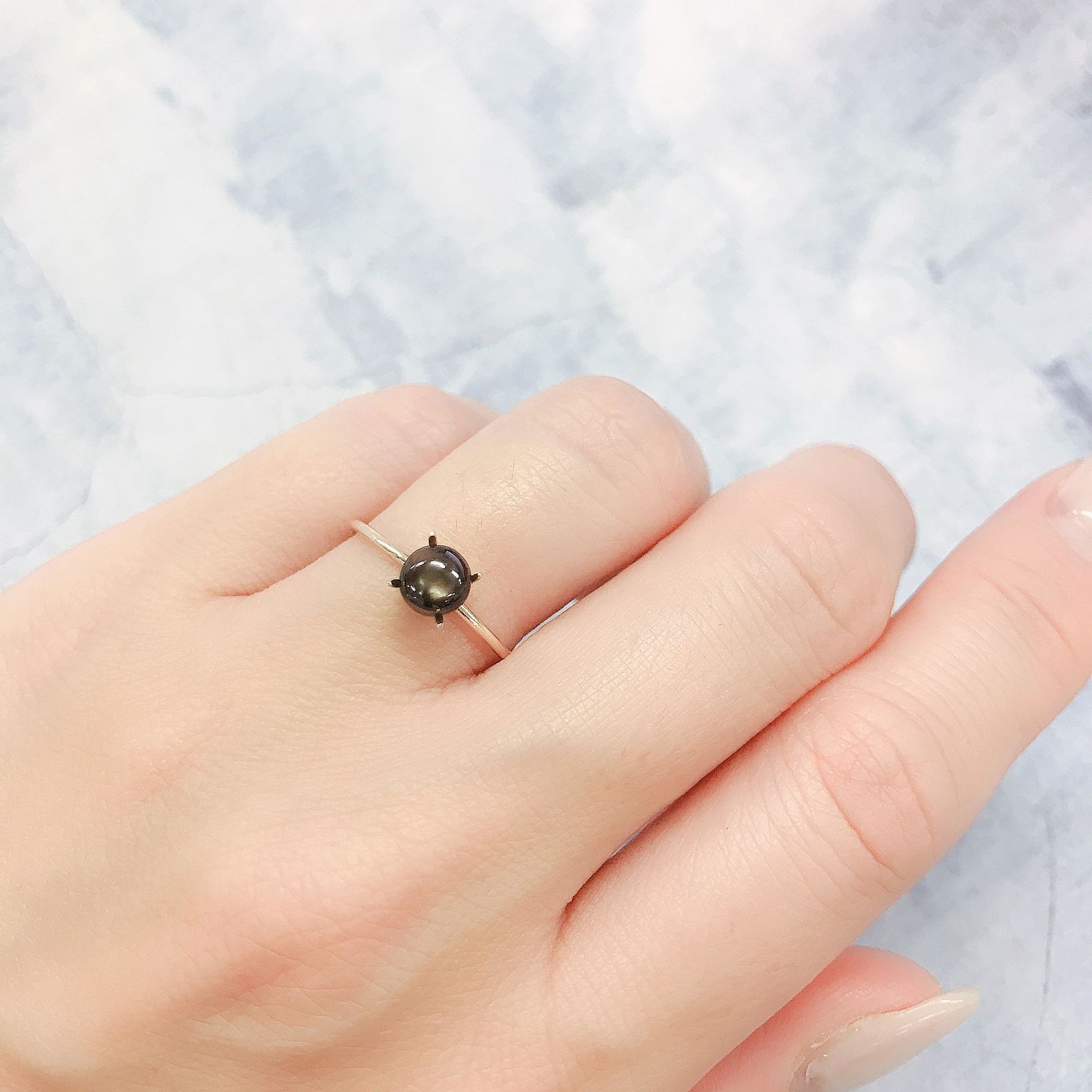 ゴールドシーンサファイア(宝石名シーン・サファイア)ケニア産 0.84ct 識別済[220616216]5.5x5.4mm前後