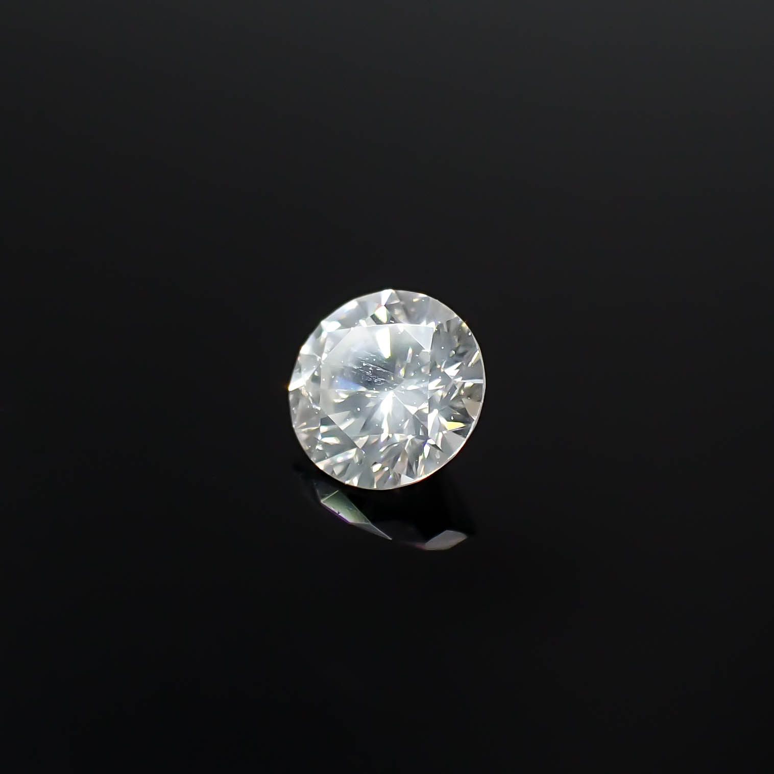 シルキーダイヤモンド 0.16ct [250730762]3.4x3.4mm前後