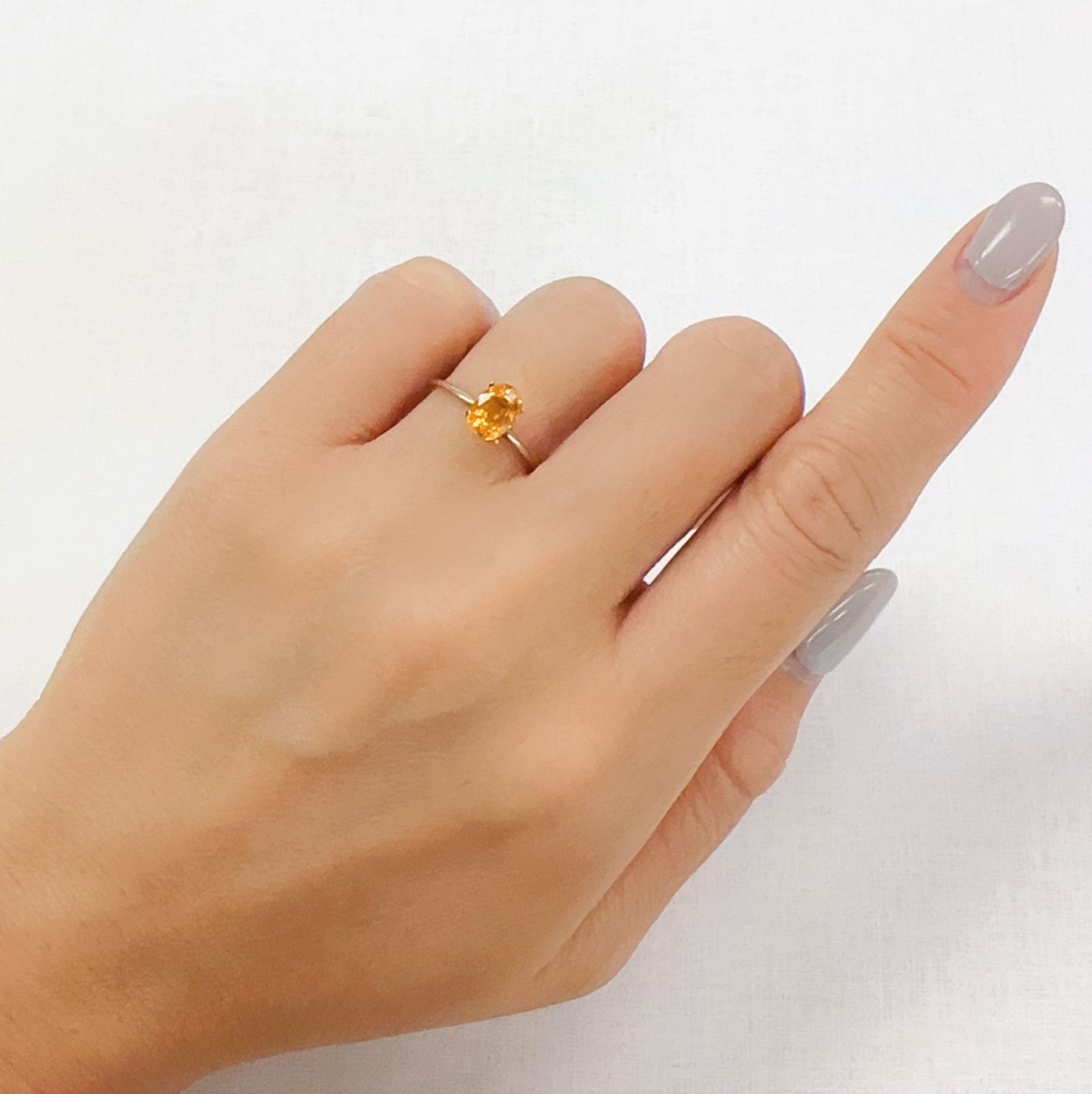 スペサルティンガーネット マンダリンオレンジカラー(宝石名ガーネット)ナイジェリア産 1.32ct 識別済[230923388]7x5.1mm前後