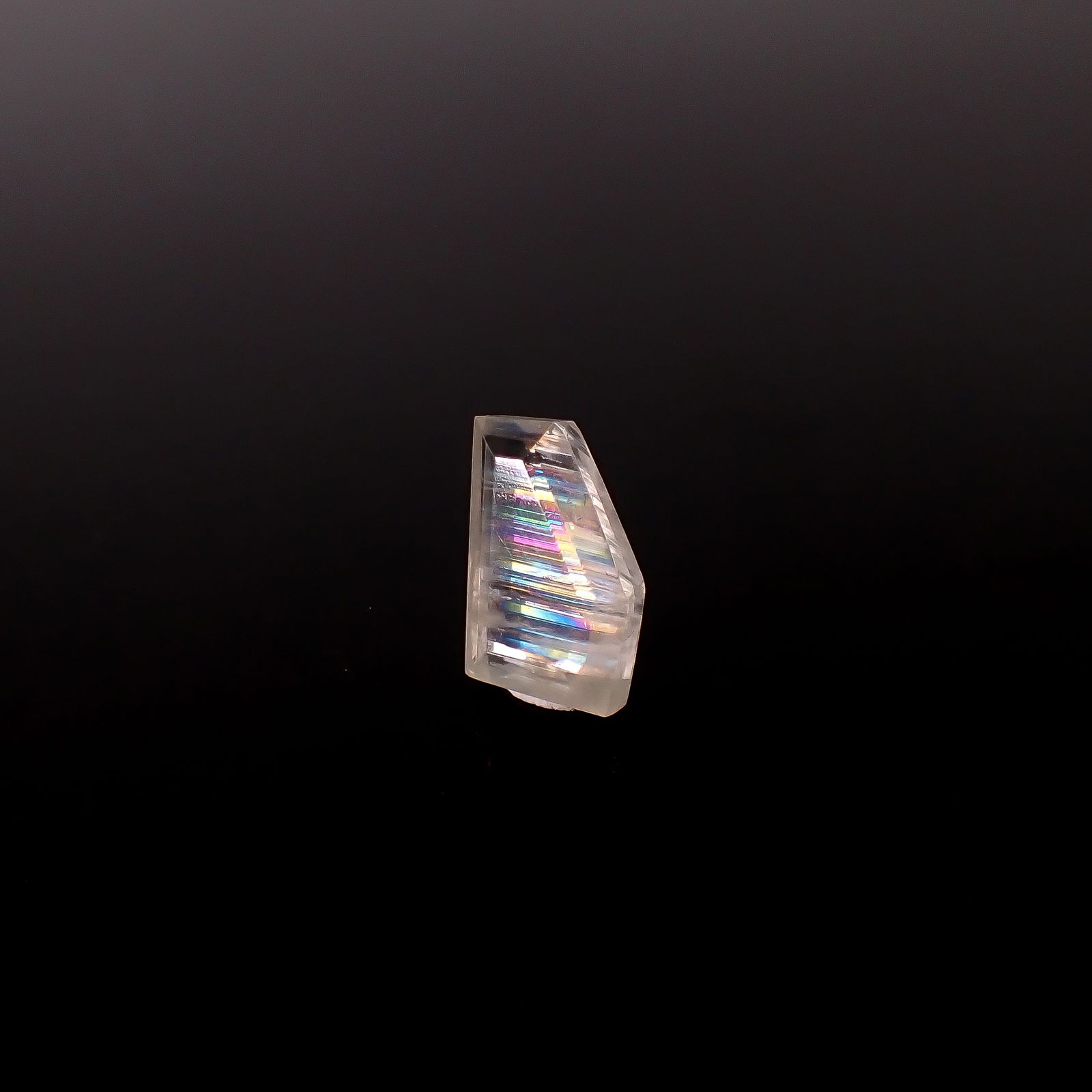 ◇リバーシブル◇マラウイムーンストーン マラウイ共和国産 4.20ct / 12.5x8mm前後 [260331811]