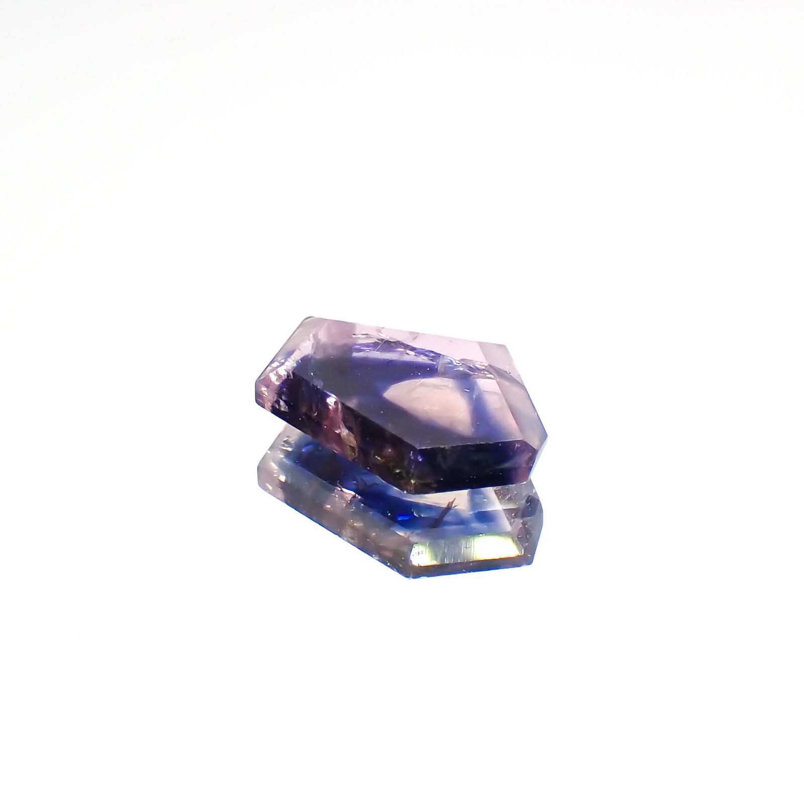 ◇カスタムカット◇ウィンザーサファイア(宝石名サファイア)タンザニア・ウィンザー産 1.00ct 識別済[220515944]8.1x6.4mm前後