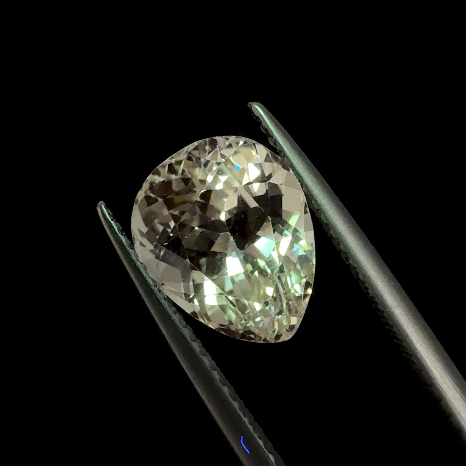 【中古】【美品】 GEM CRYSTAL 14ポンド イエロースポジュミン(宝石名スポジュミン) アフガニスタン産