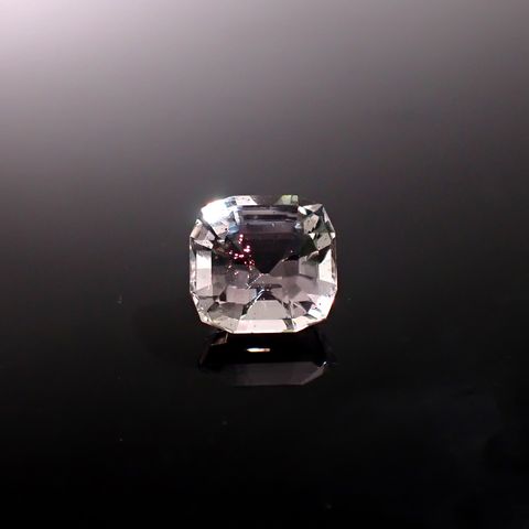 ティンカーベルクォーツ ブラジル産 4.79ct / 10.2x9.8mm前後 [260131525]