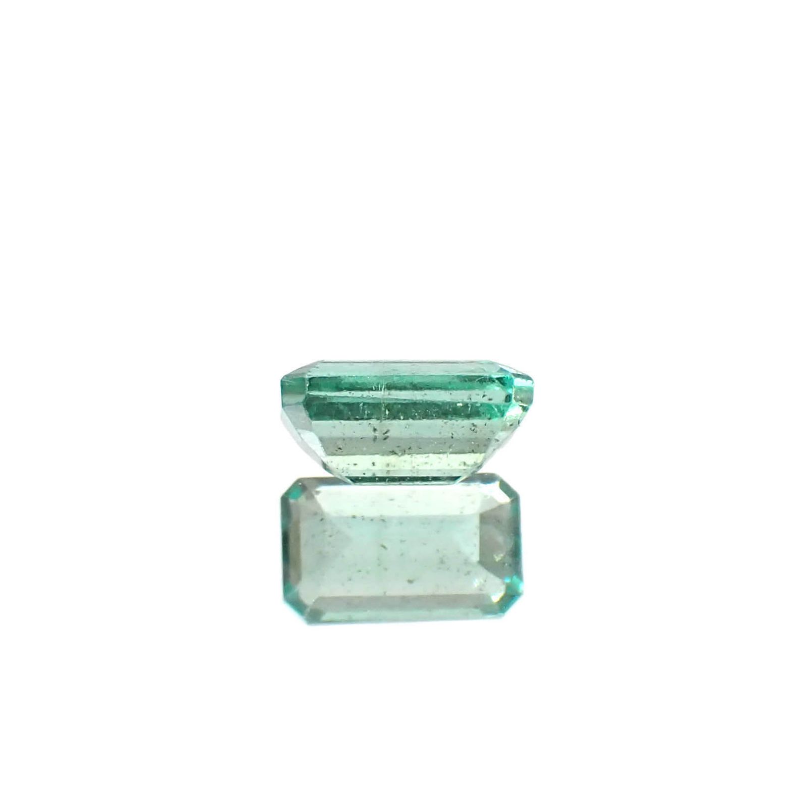 エメラルド ザンビア産 0.29ct [250430232]4.9x2.9mm前後