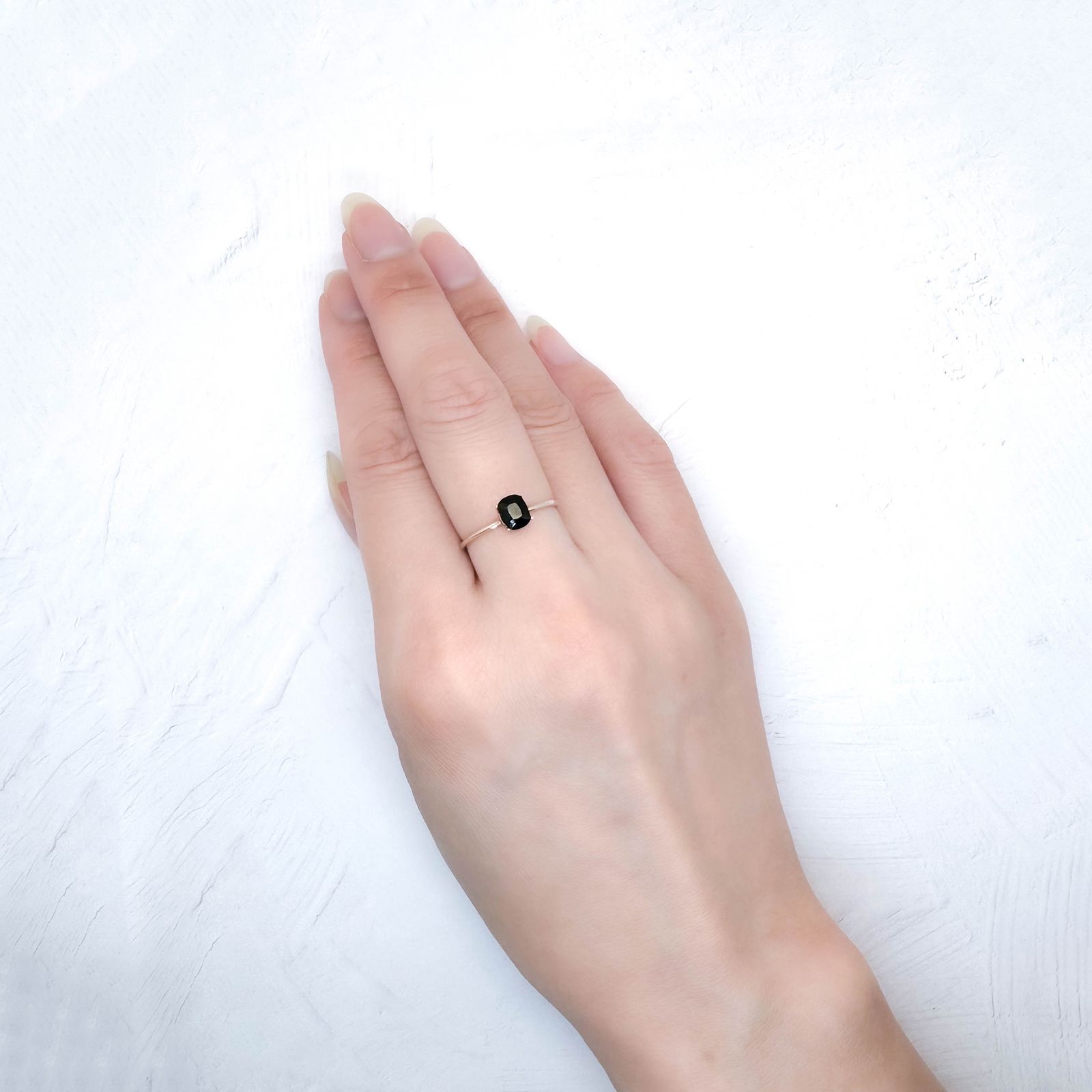 セレンディバイト ミャンマー産 0.73ct [250931157]5.6x4.6mm前後