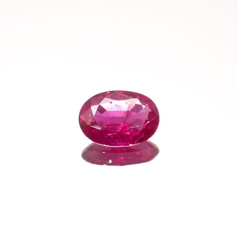 ルビー(宝石名ルビー)モザンビーク産 0.26ct 識別済[220616139]4.8x3.4mm前後