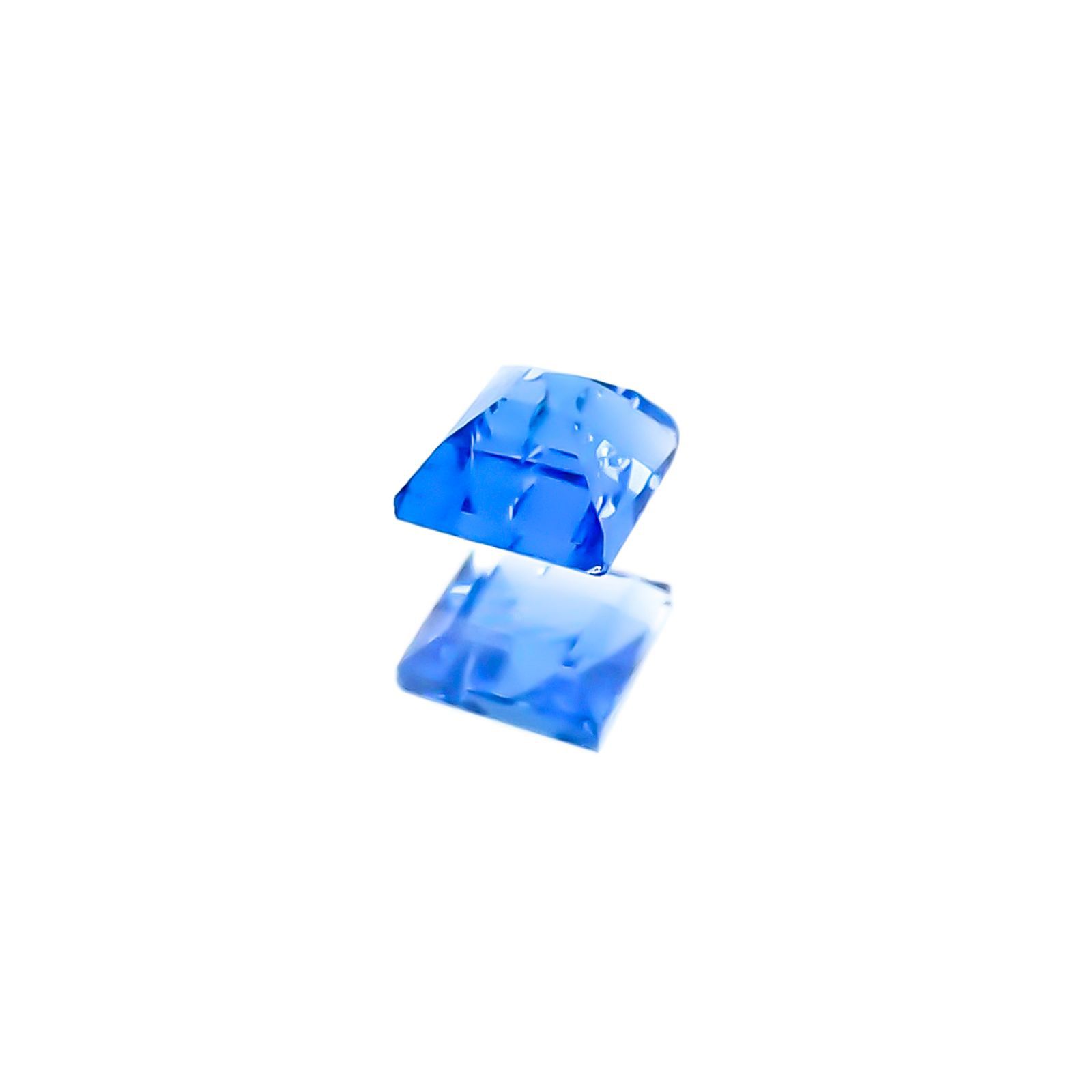 アウイナイト ドイツ産 ルース 0.036ct[20106680]2×2mm前後