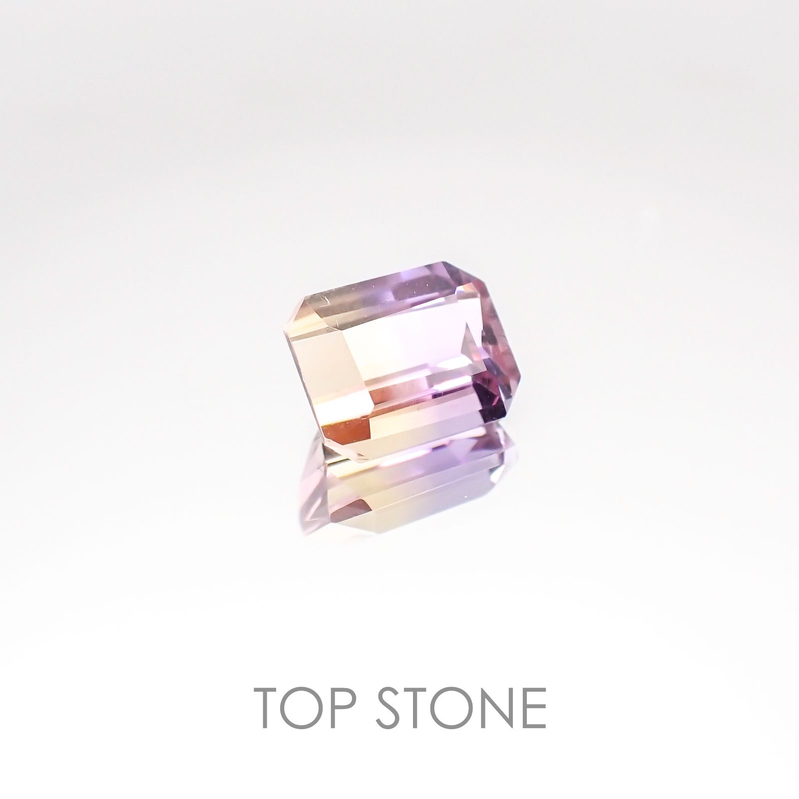 アメトリン ブラジル産 ルース 2.39ct[20106897]8.9×7.1mm前後
