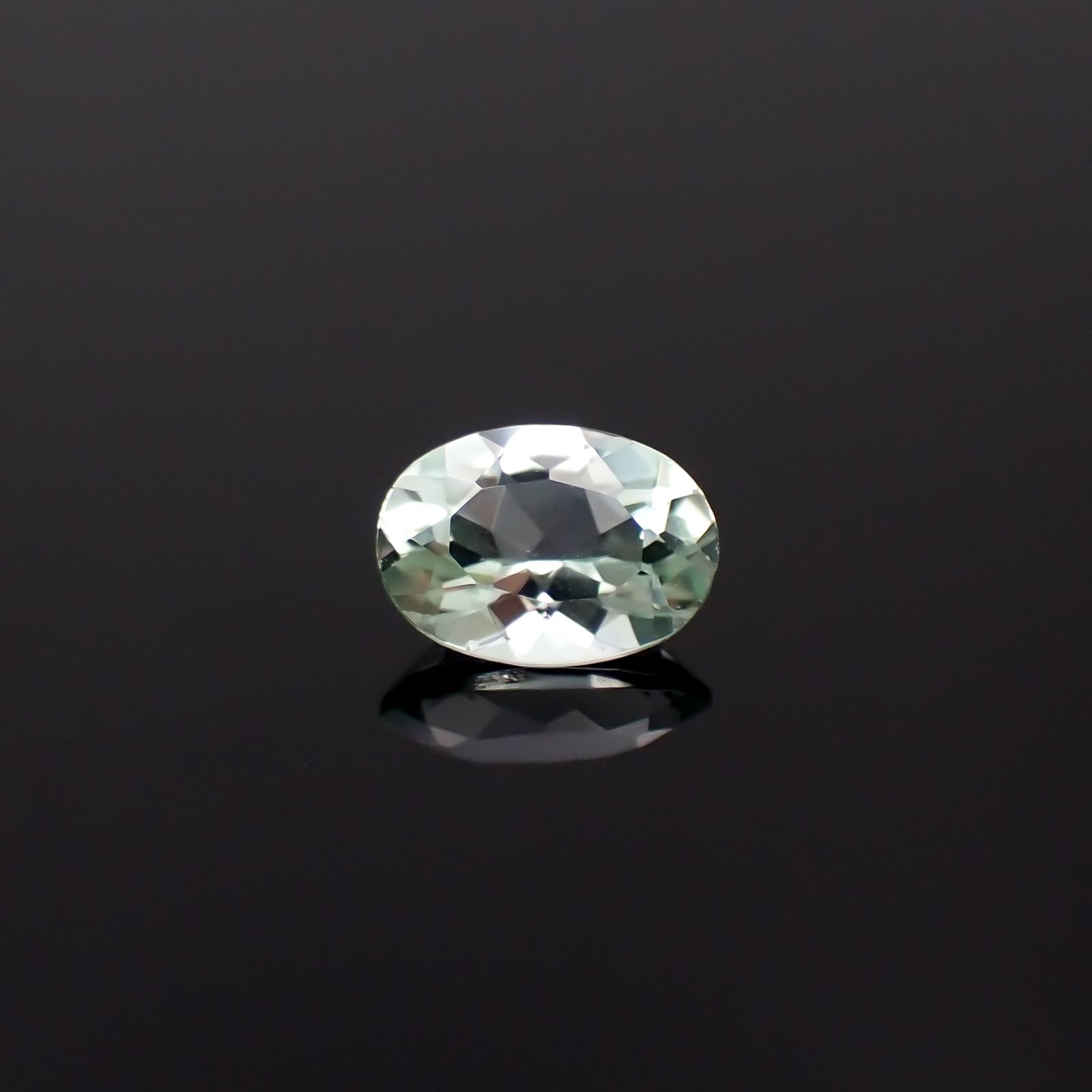 モンテブラサイト(宝石名モンテブラサイト)マダガスカル産 0.79ct 識別済[240125399]7x5mm前後