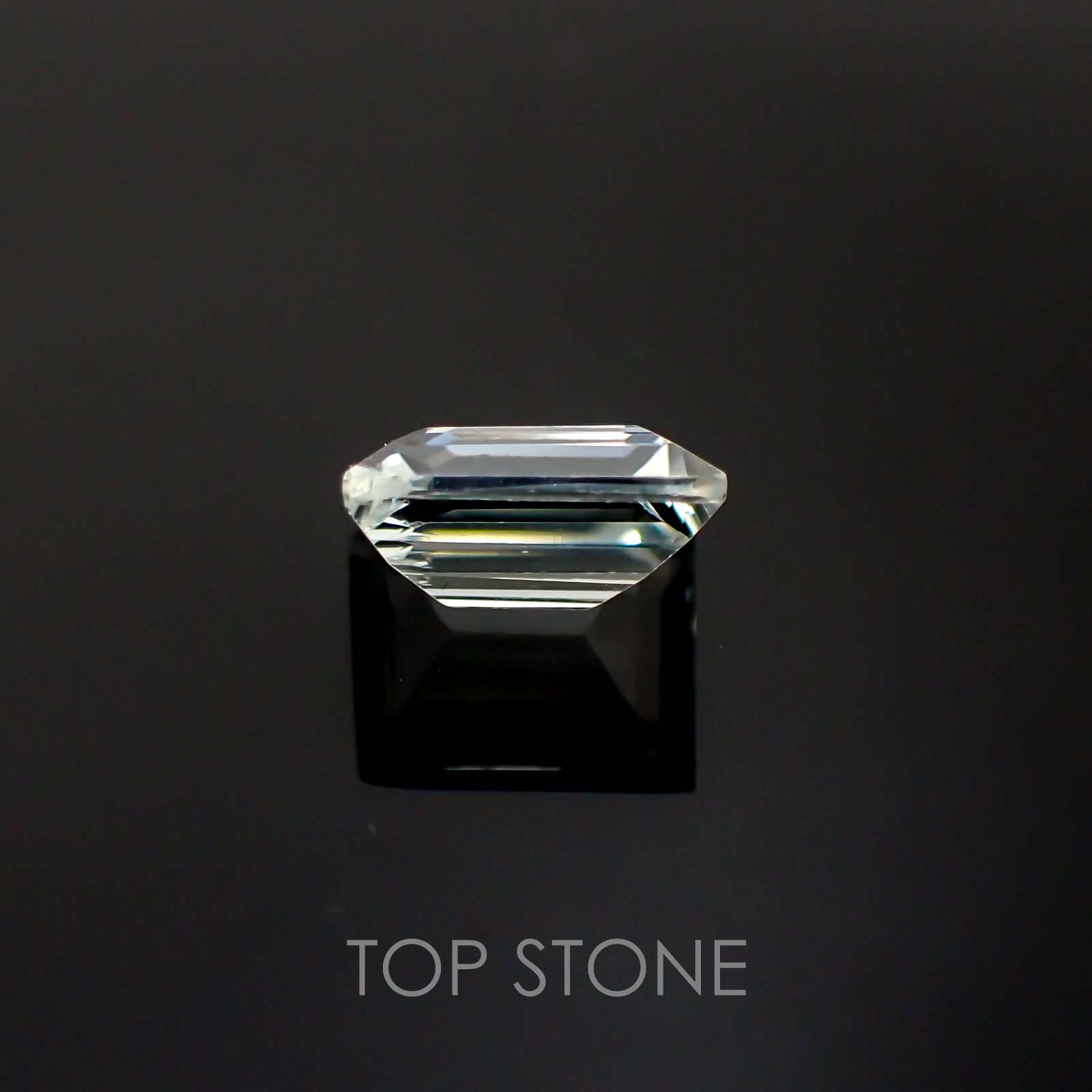 ヒデナイト アフガニスタン産 ルース 3.06ct[20128823]9.3×7.8mm前後